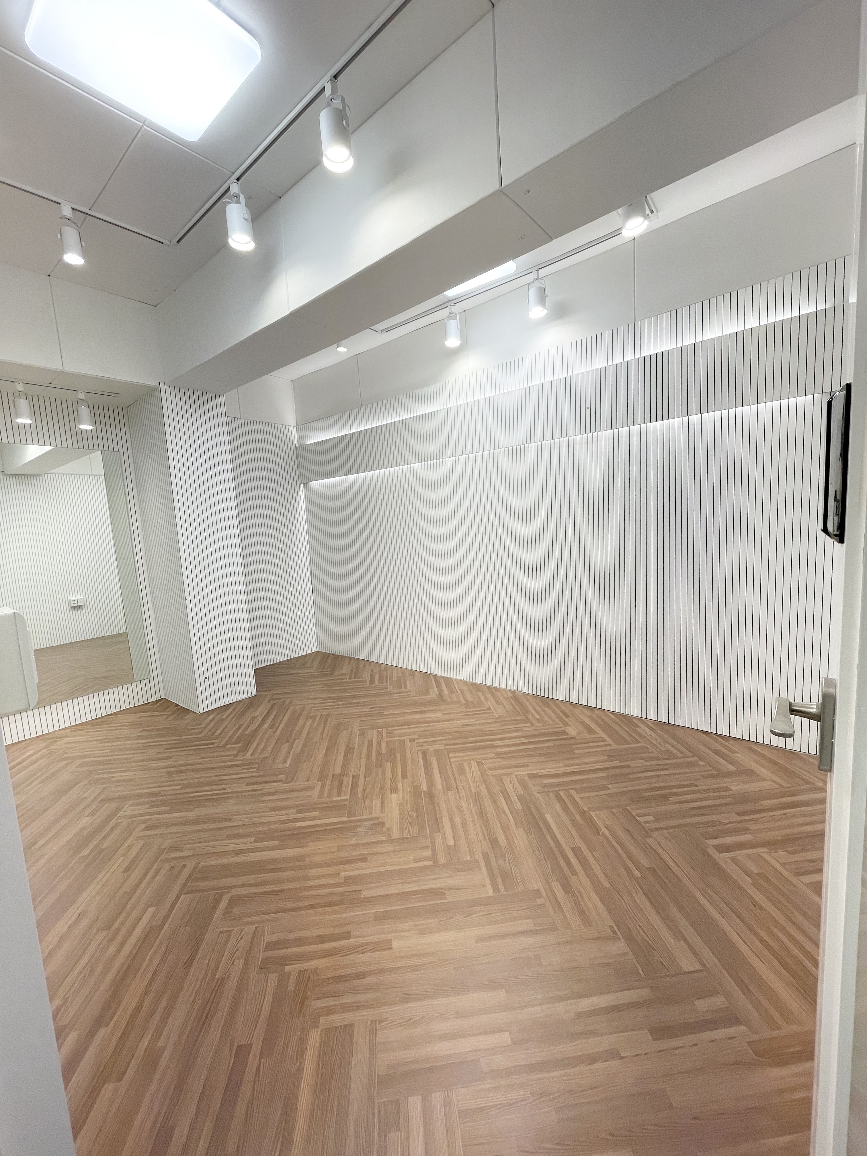 1번째 스튜디오 사진