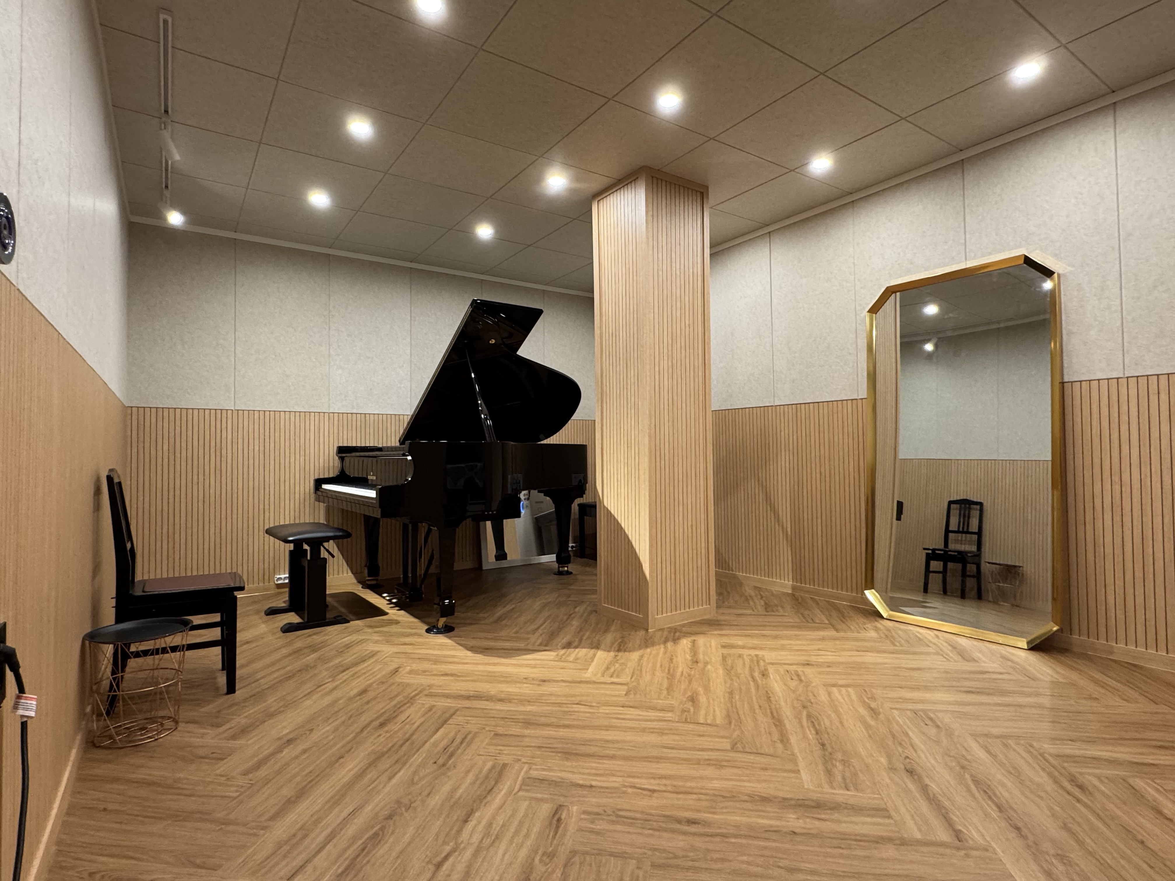 1번째 스튜디오 사진