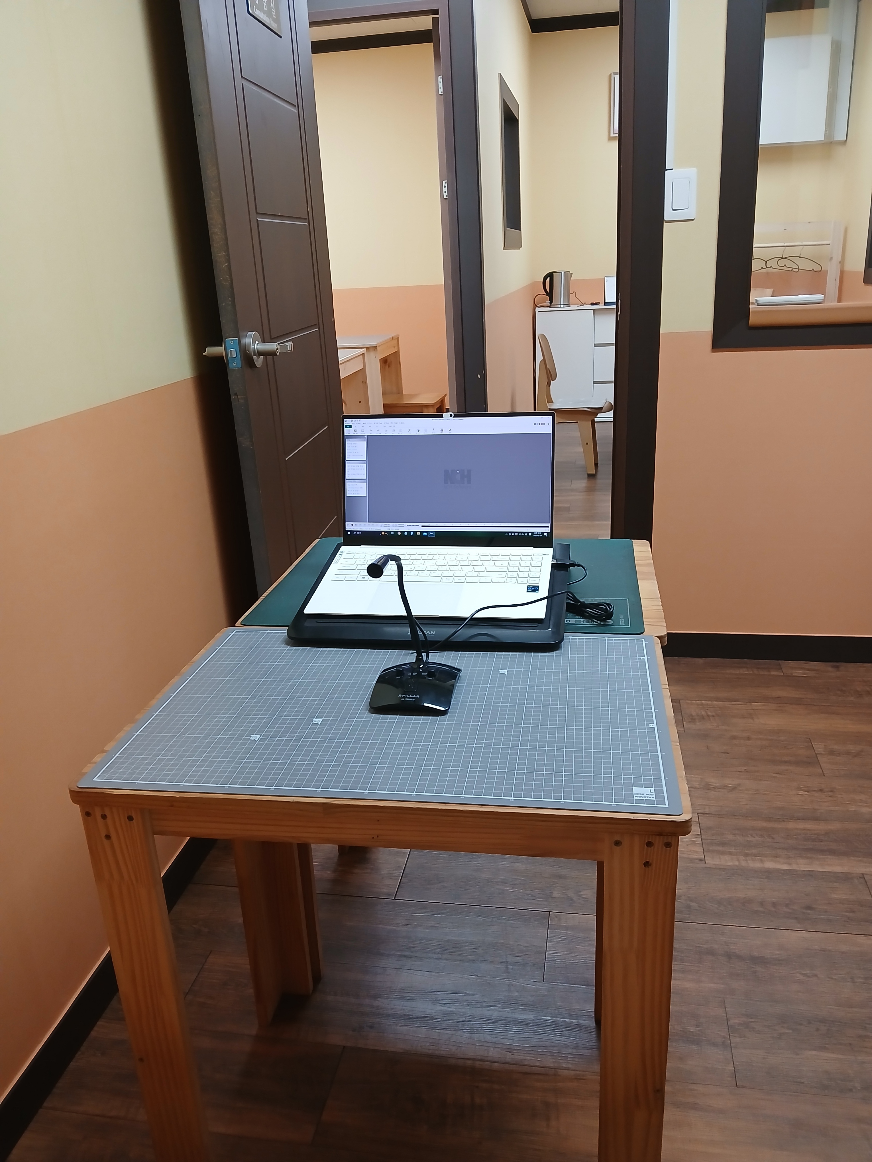 안랭귀지 어학원 내부