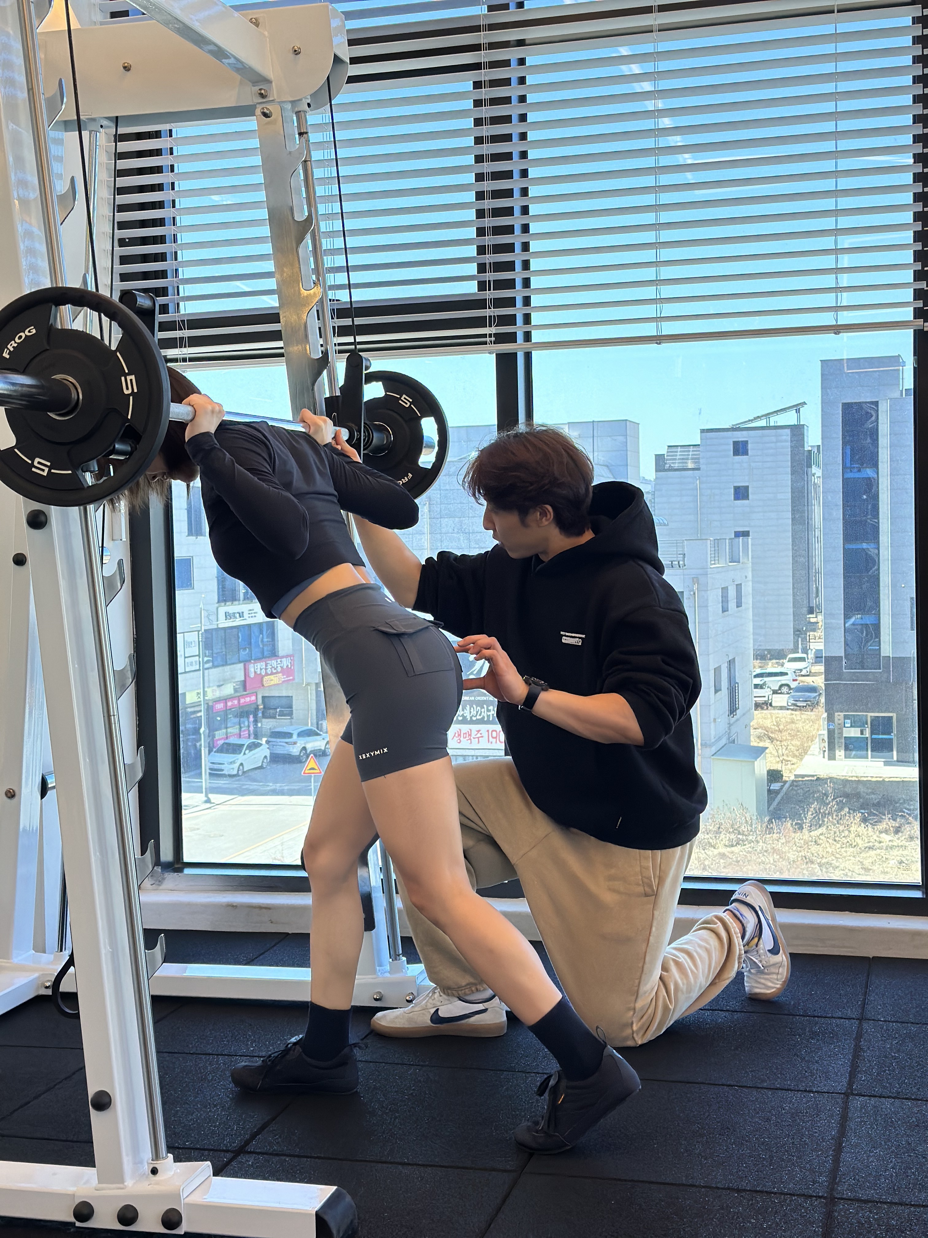 엔에프피티스튜디오