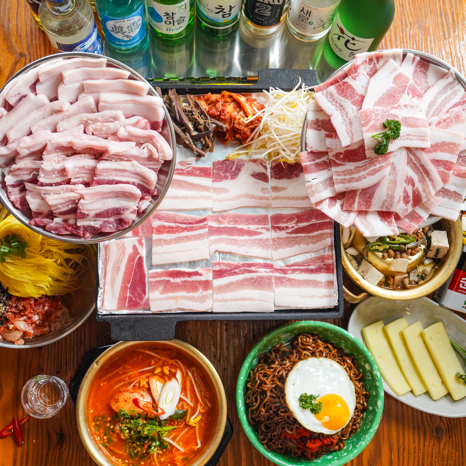 금성식당 냉동삼겹살 성당동본점