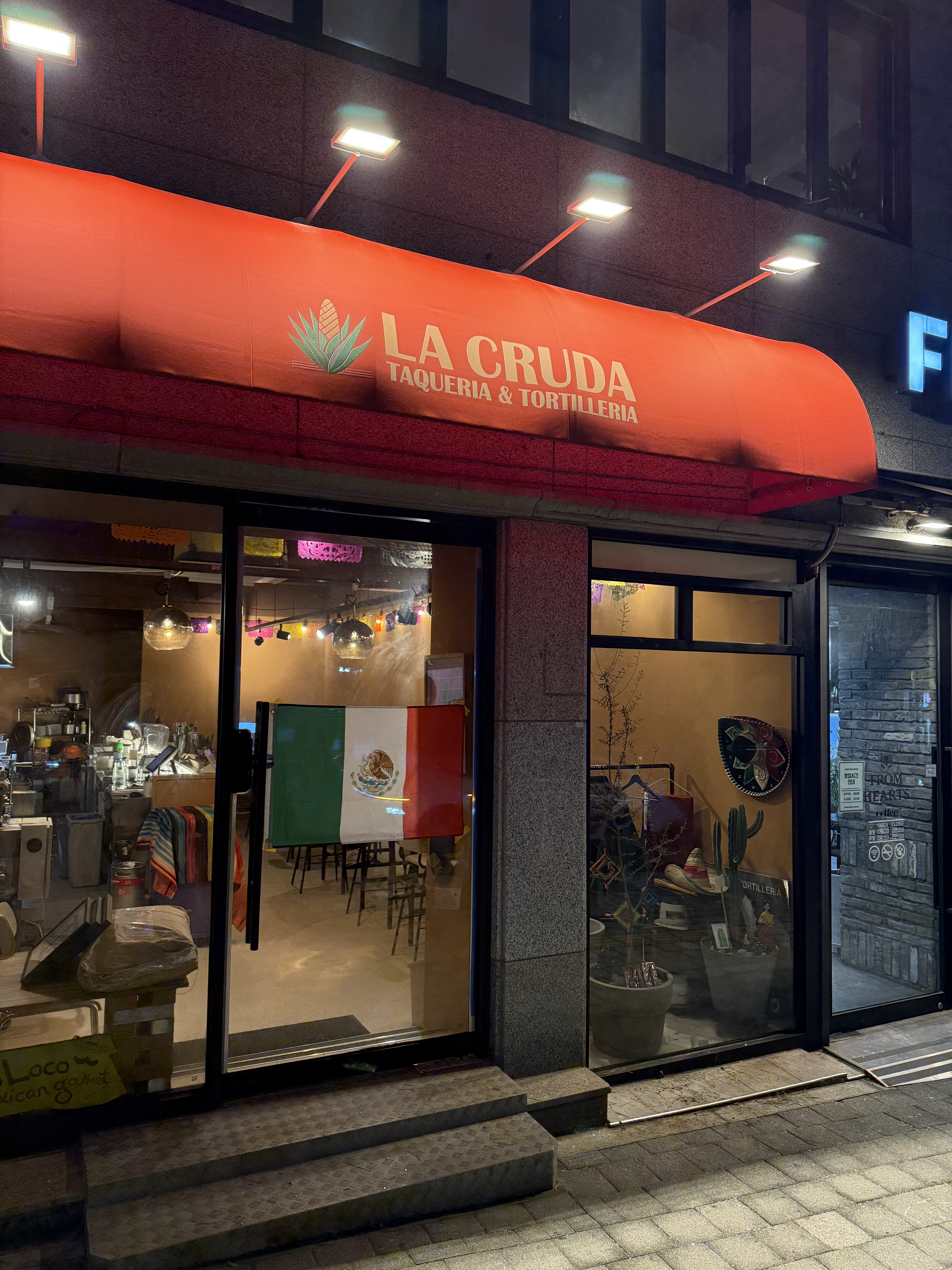 La Cruda