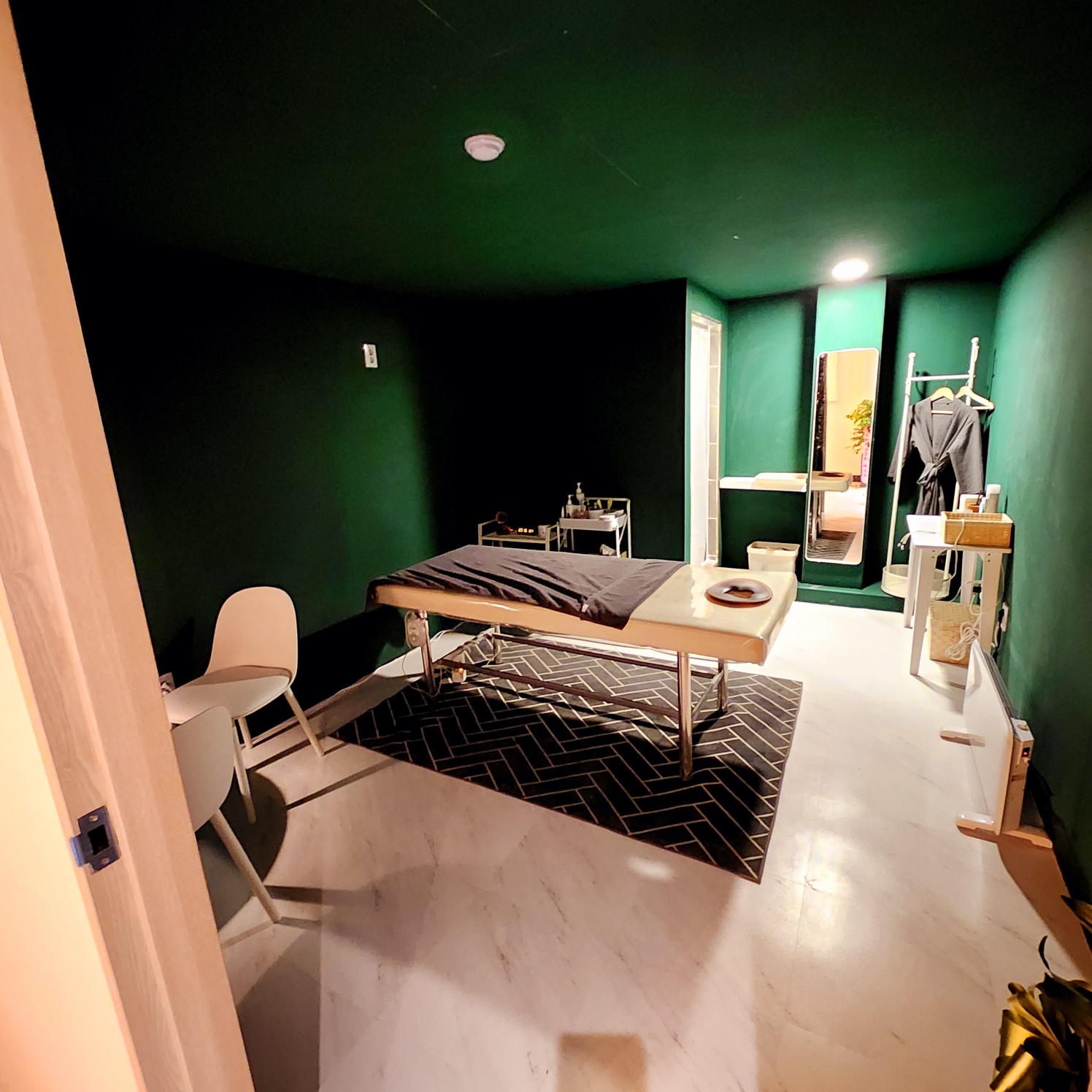 벨루티에스테틱 대표 이미지