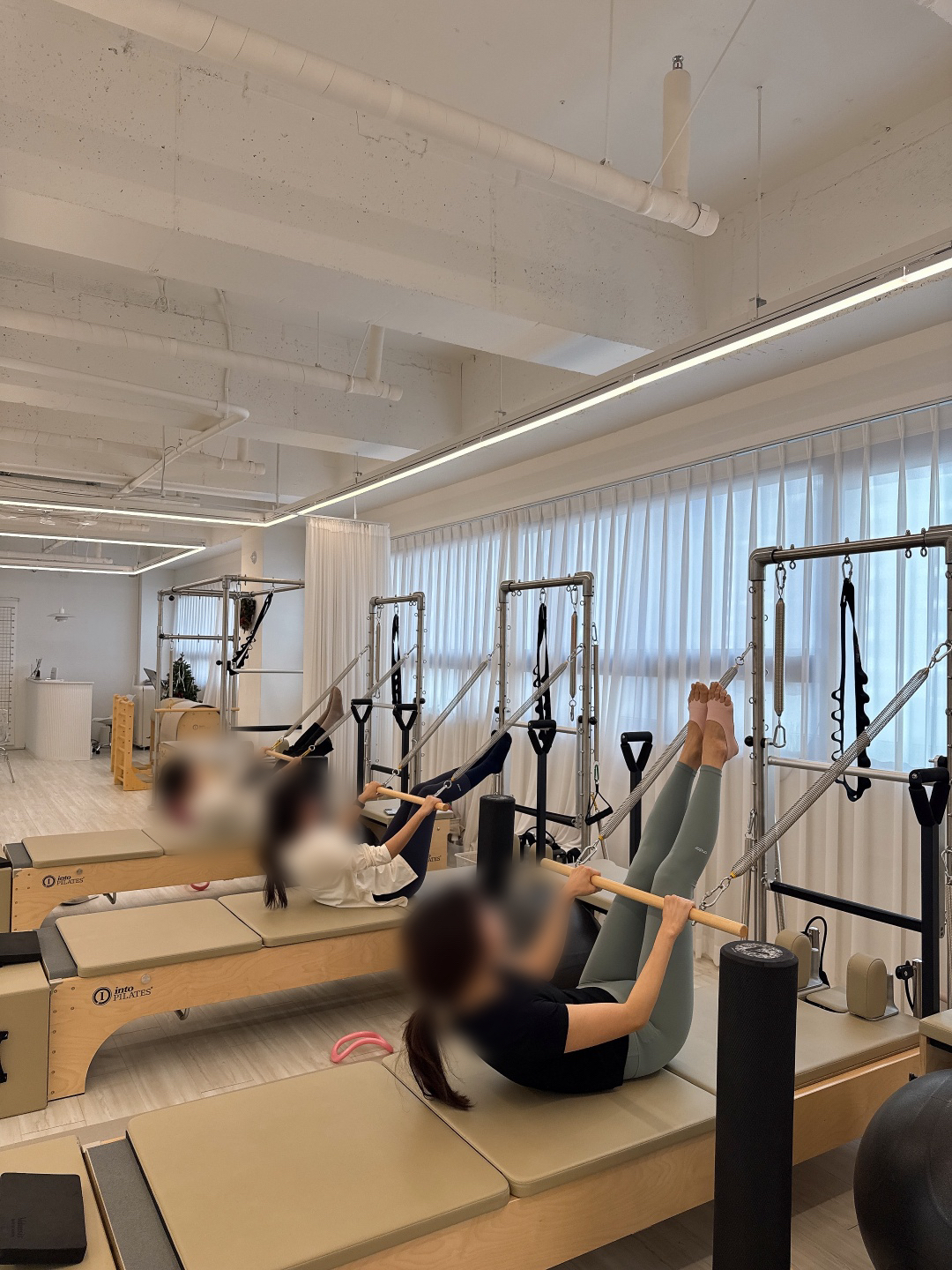 플레르 필라테스&바레 대표 이미지