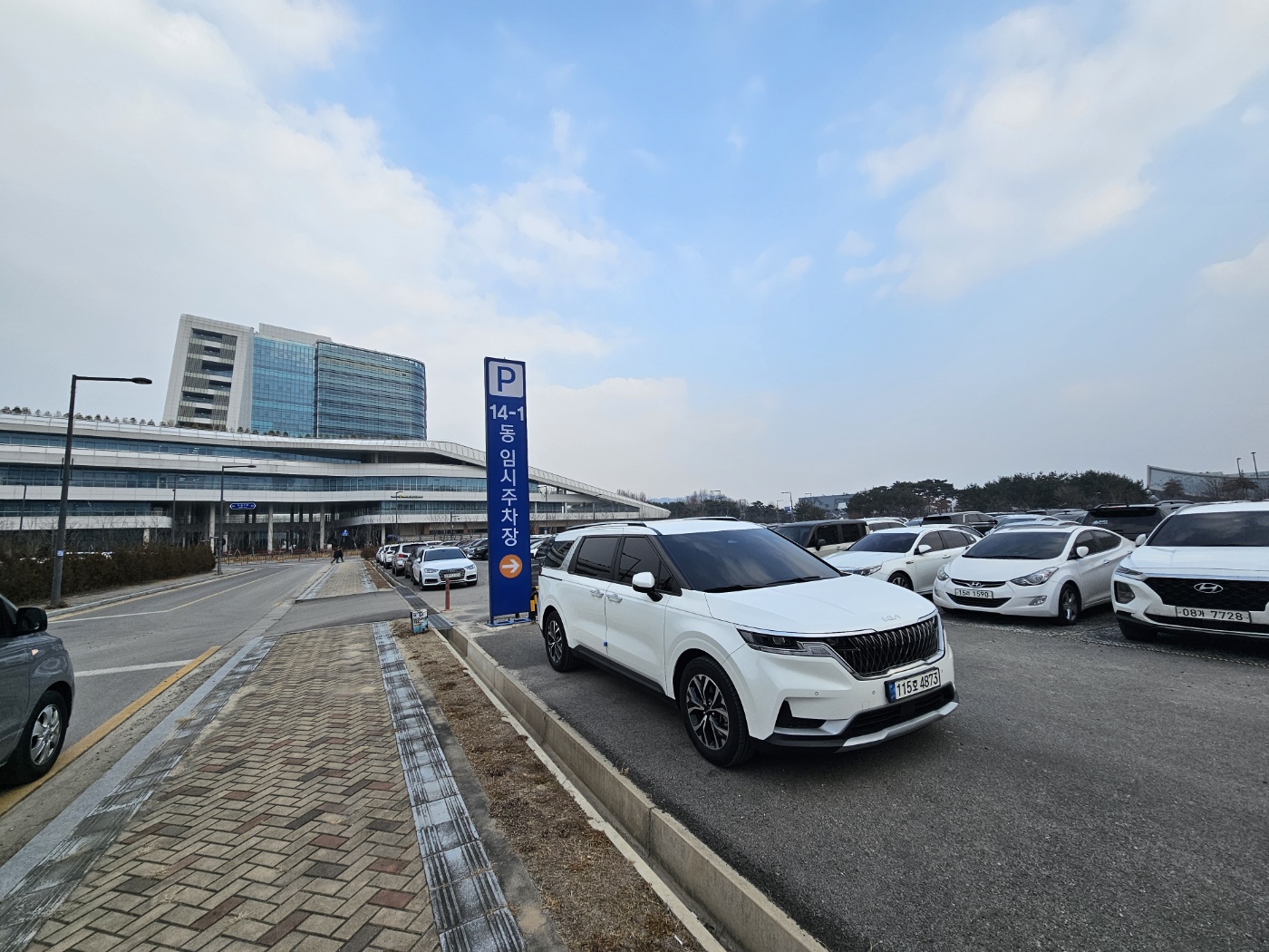 큰솔렌트카 중앙점