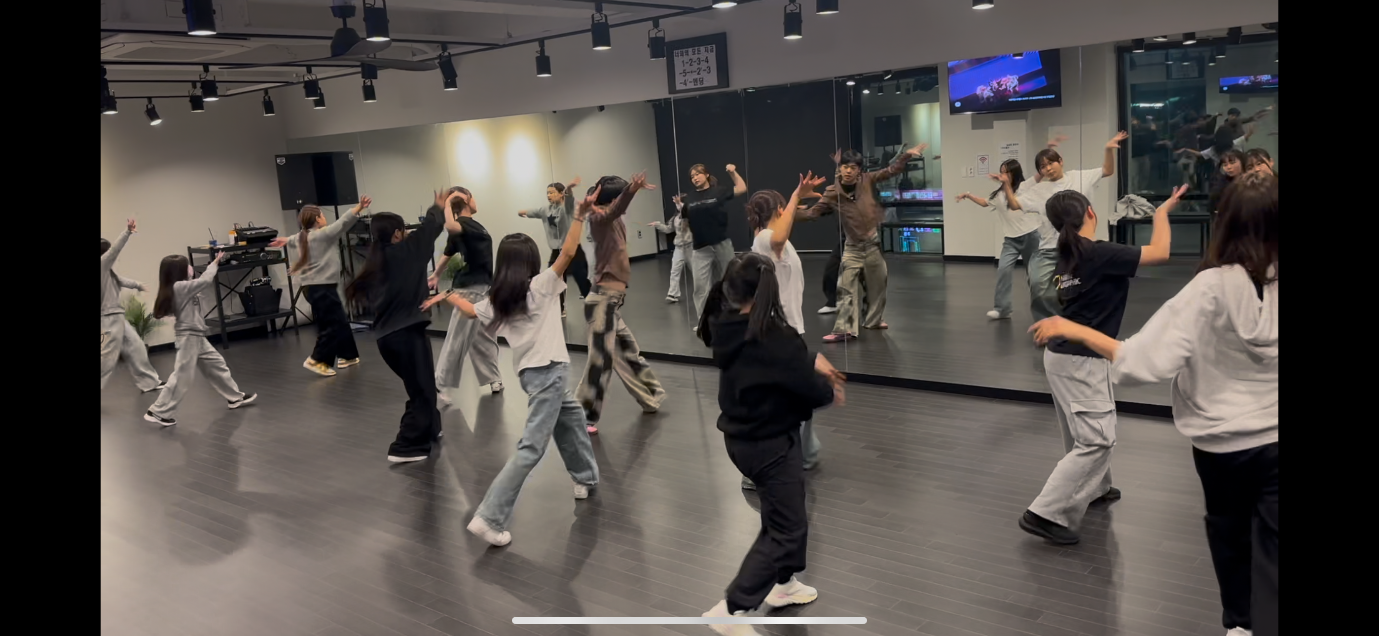 계룡스트릿댄스스튜디오