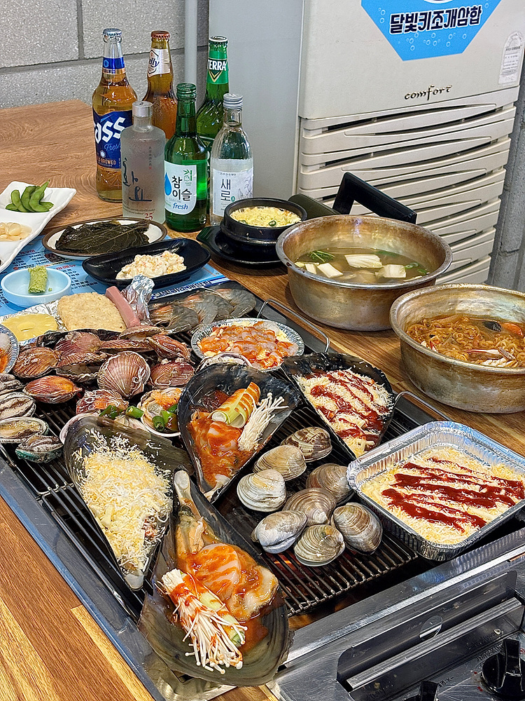 달빛키조개삼합 첨단점