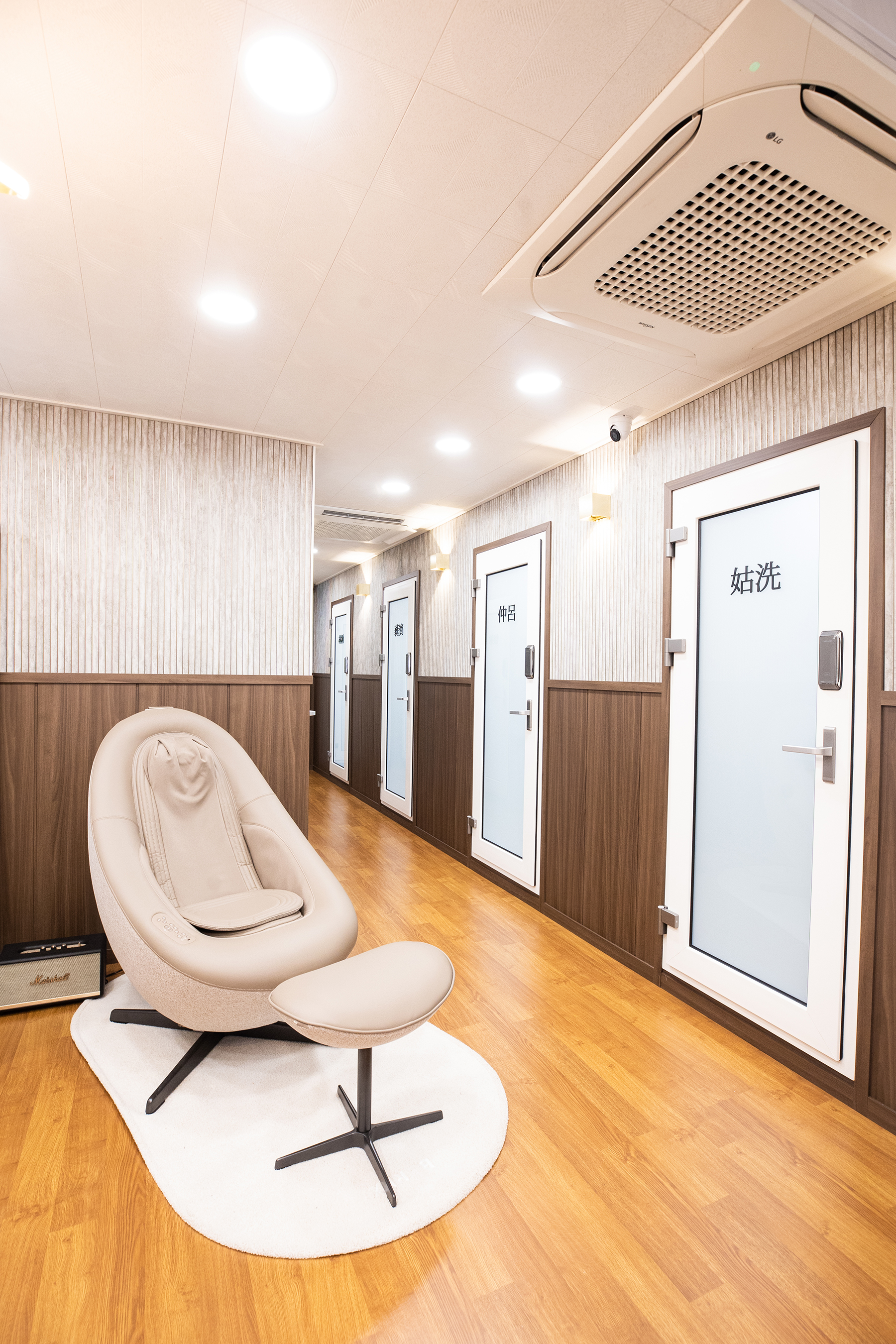 3번째 스튜디오 사진