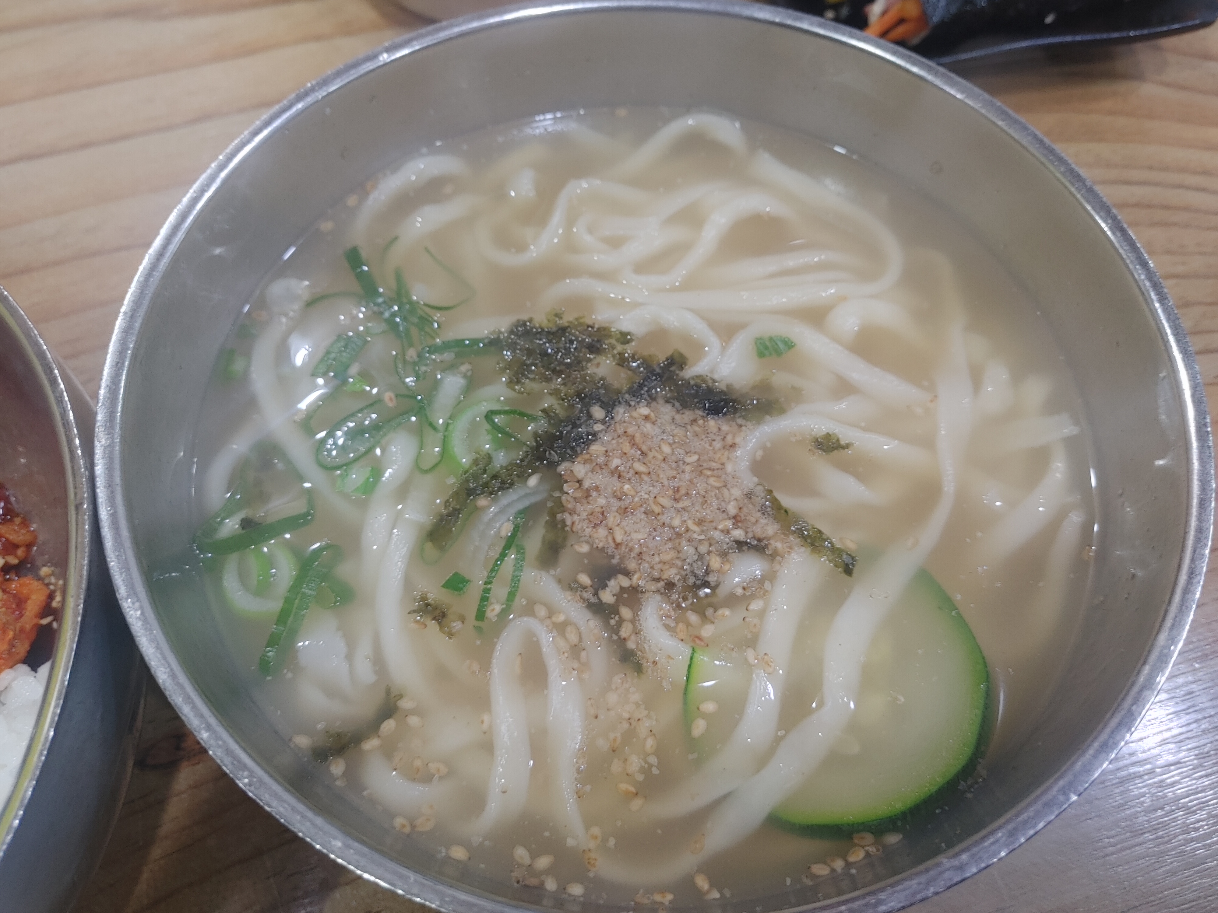 장수면옥칼국수