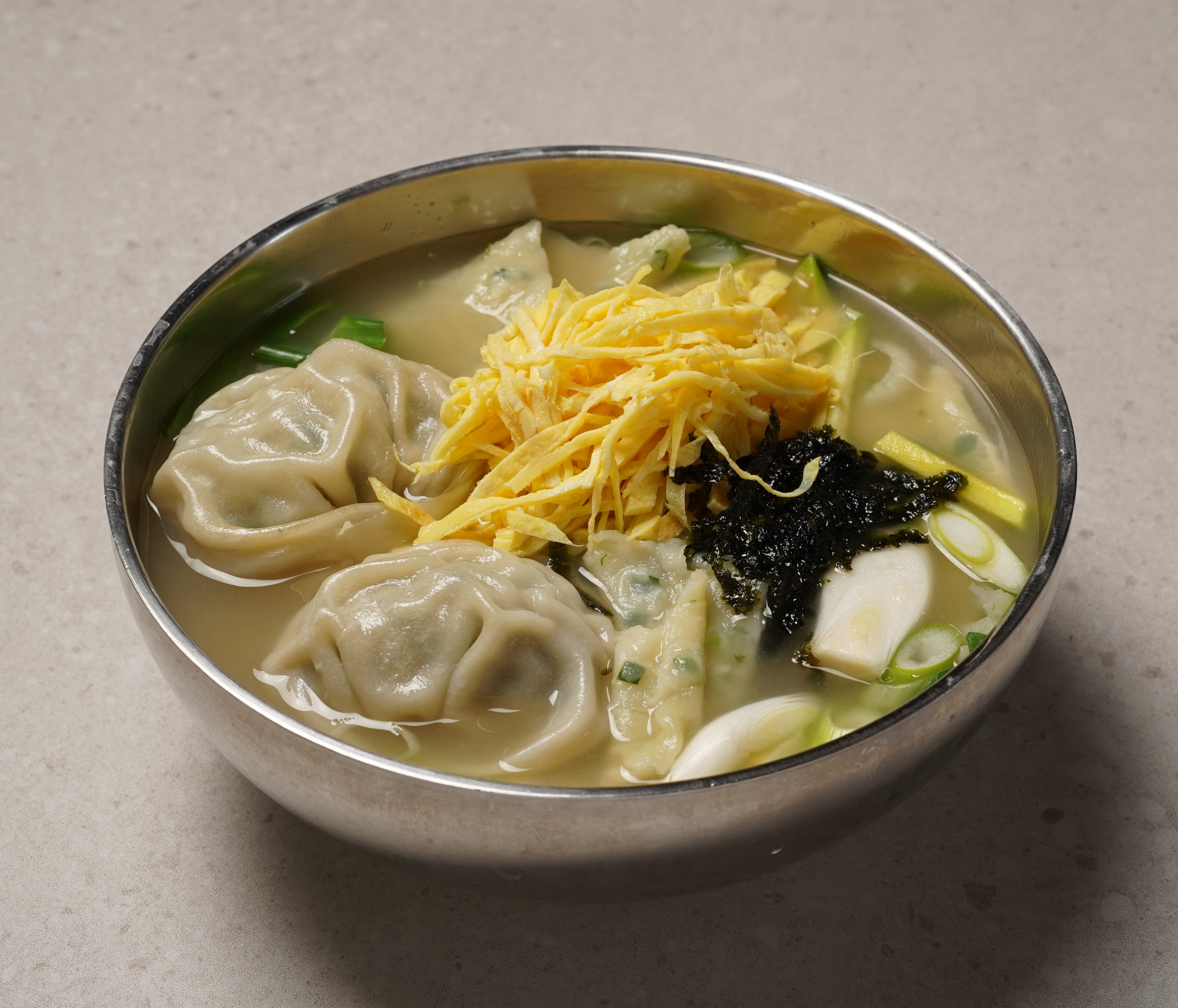 수제비만둣국(시즌종료)