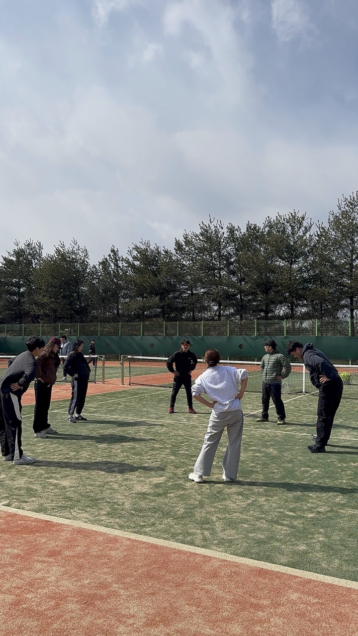 퍼스트 테니스 아카데미