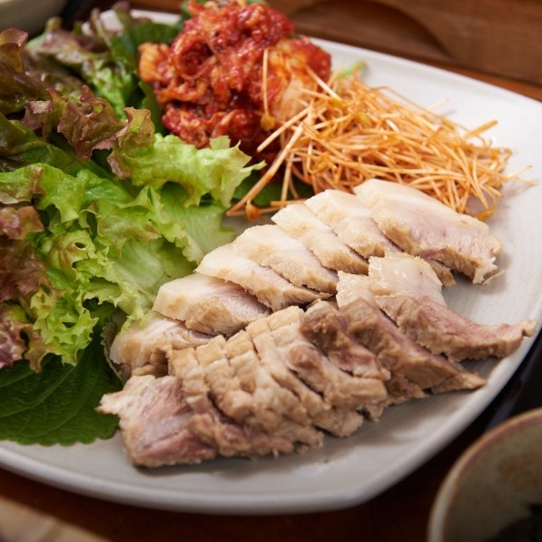 Astragalus-simmered pork (medium)