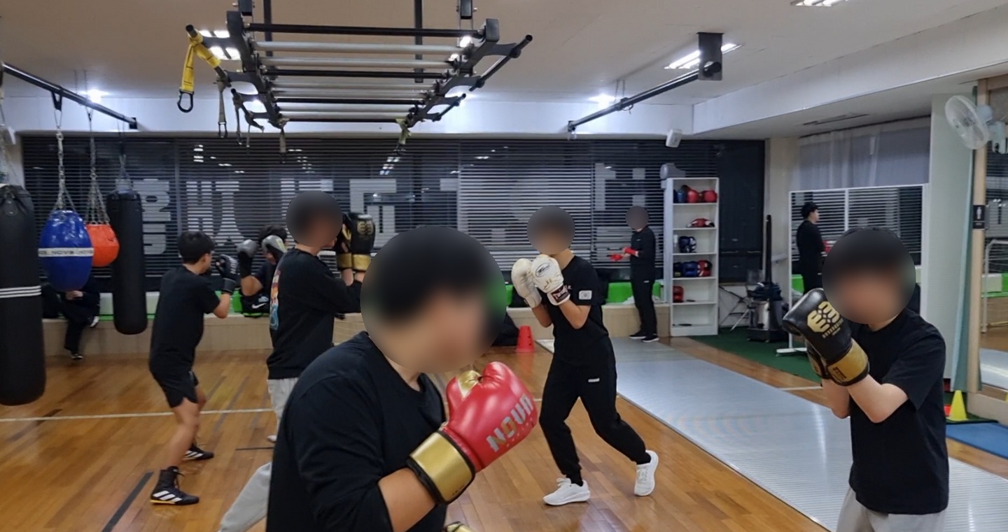 경기도 군포시 용호1로 복싱체육관 살빠GYM & 복싱 내부 모습 3