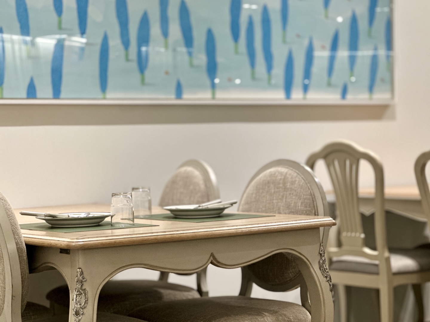 몽쁘띠쁠라 내부 또는 관련 모습