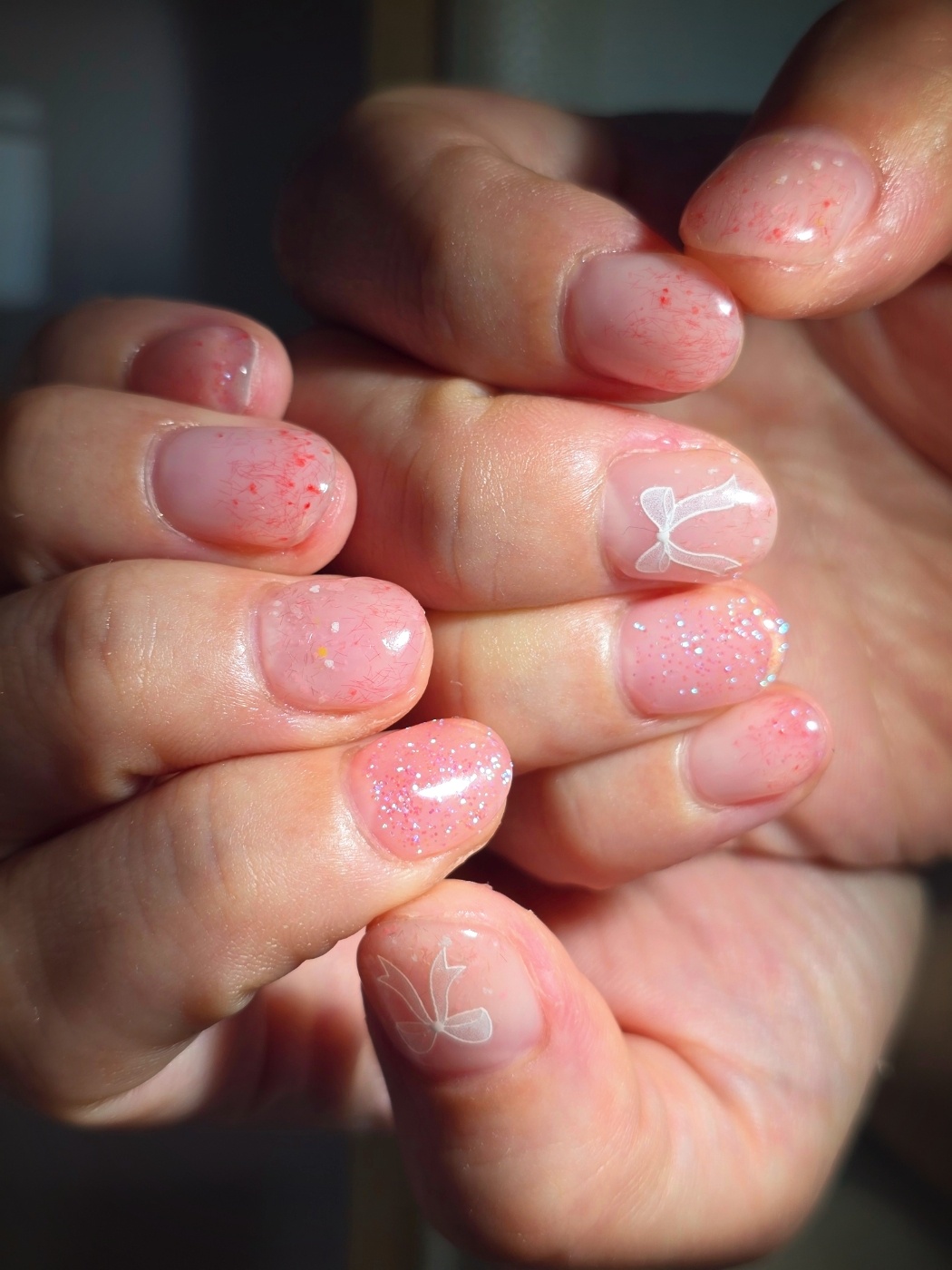 히네니 건강한 아름다움을 관리하는 멸균 위생안전 뷰티샵 대표 이미지