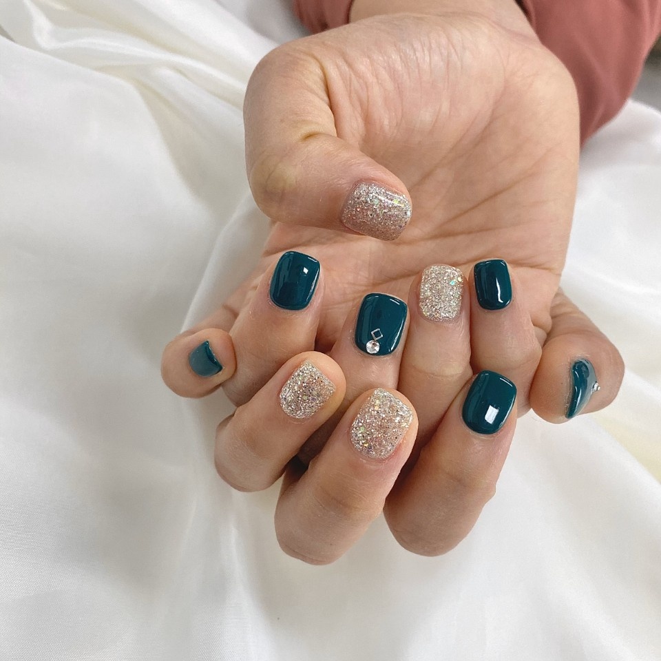 히네니 대표 이미지