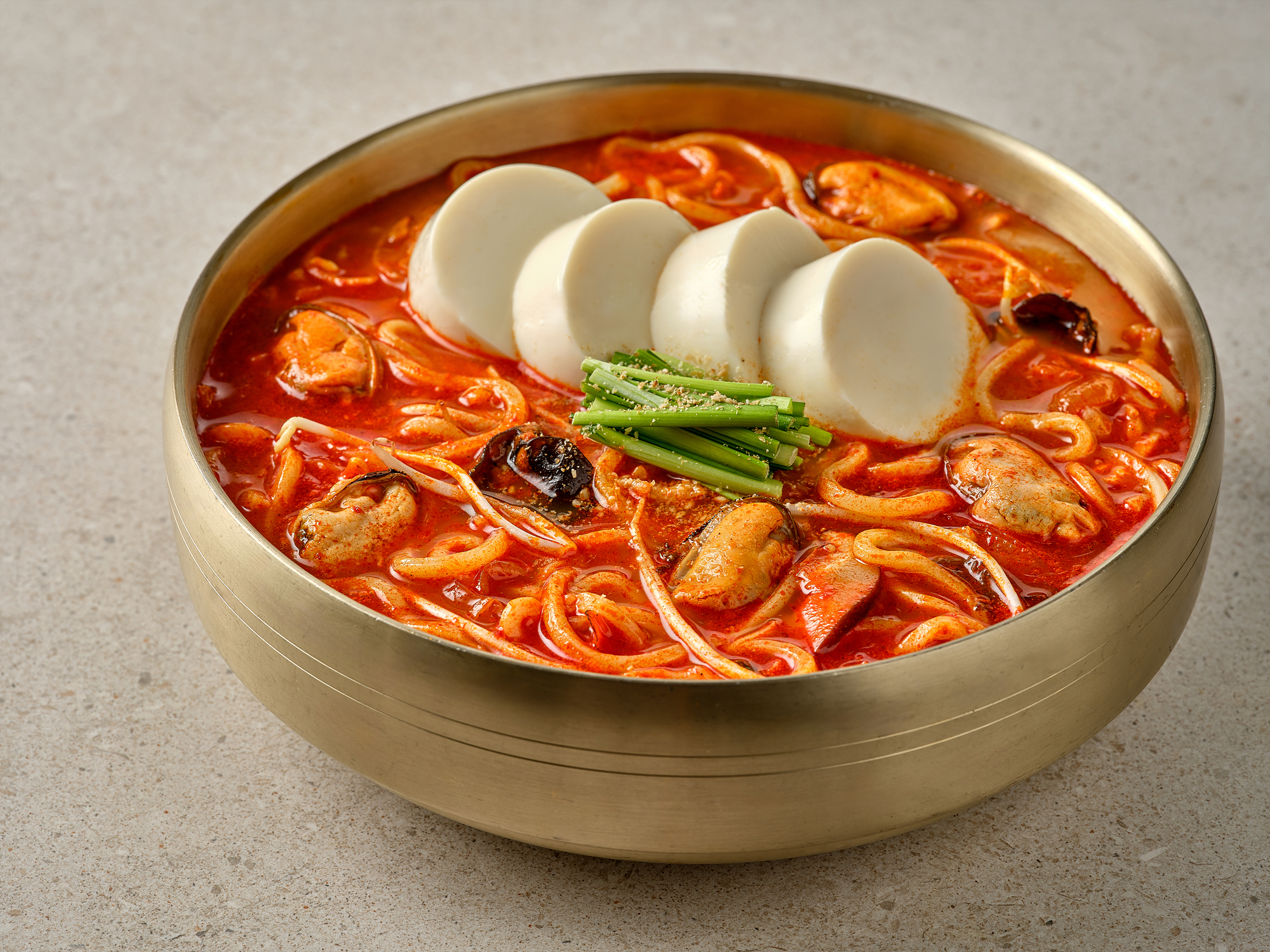 완뚝순두부 부산시청점