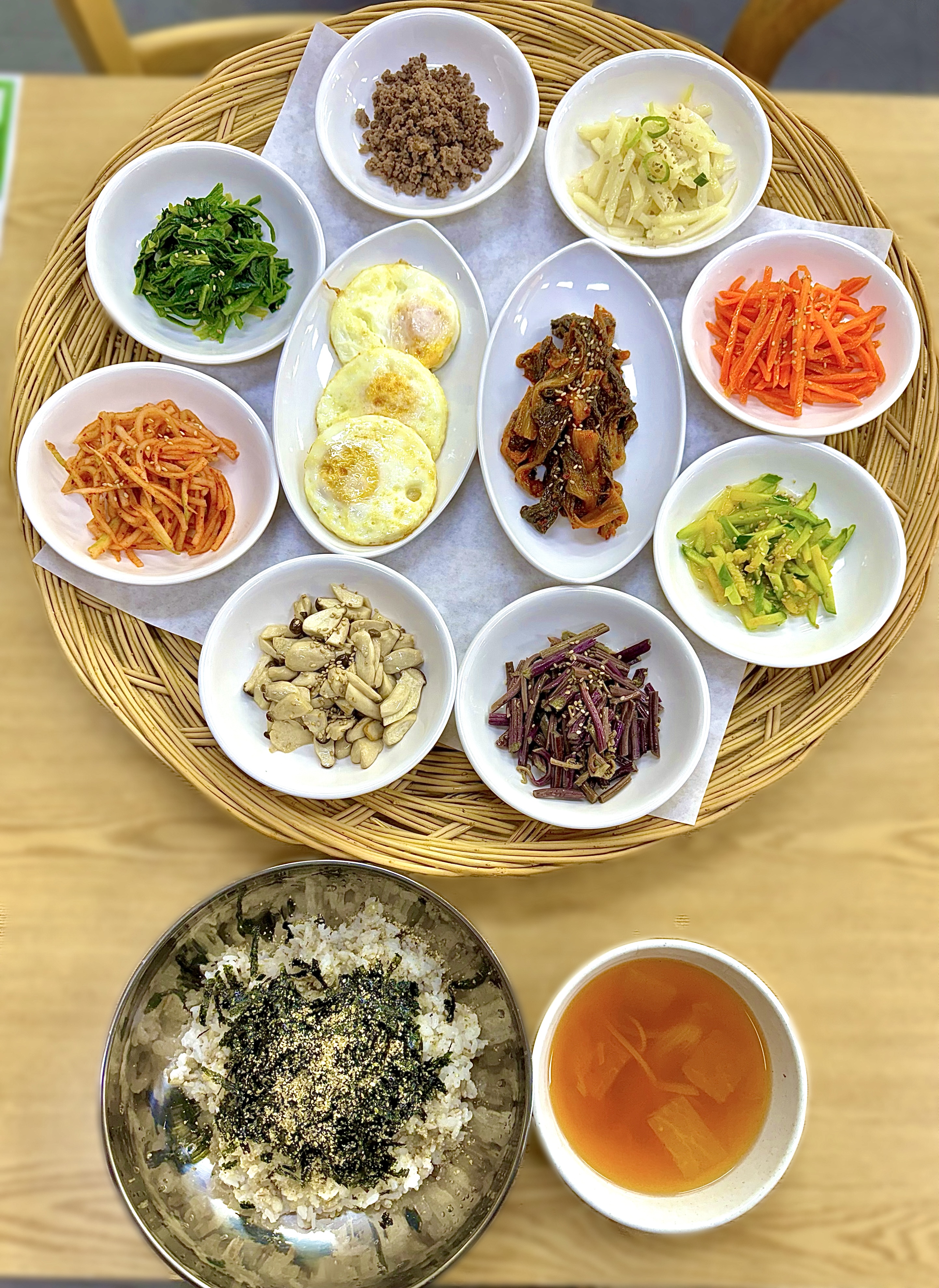 옛날 보리밥 칼국수
