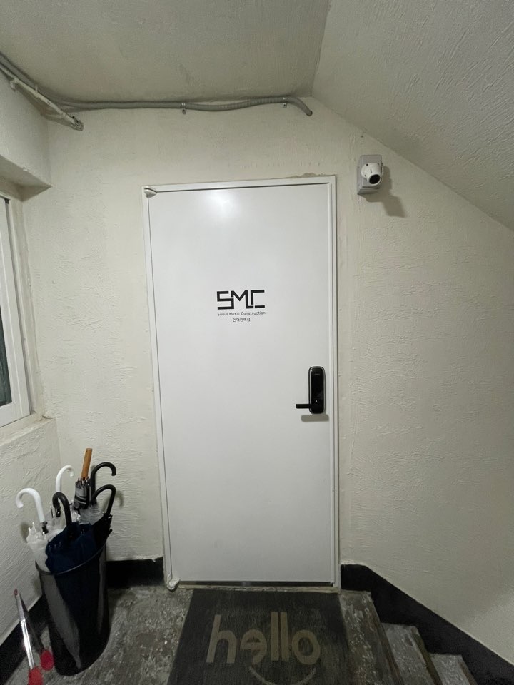 1번째 스튜디오 사진