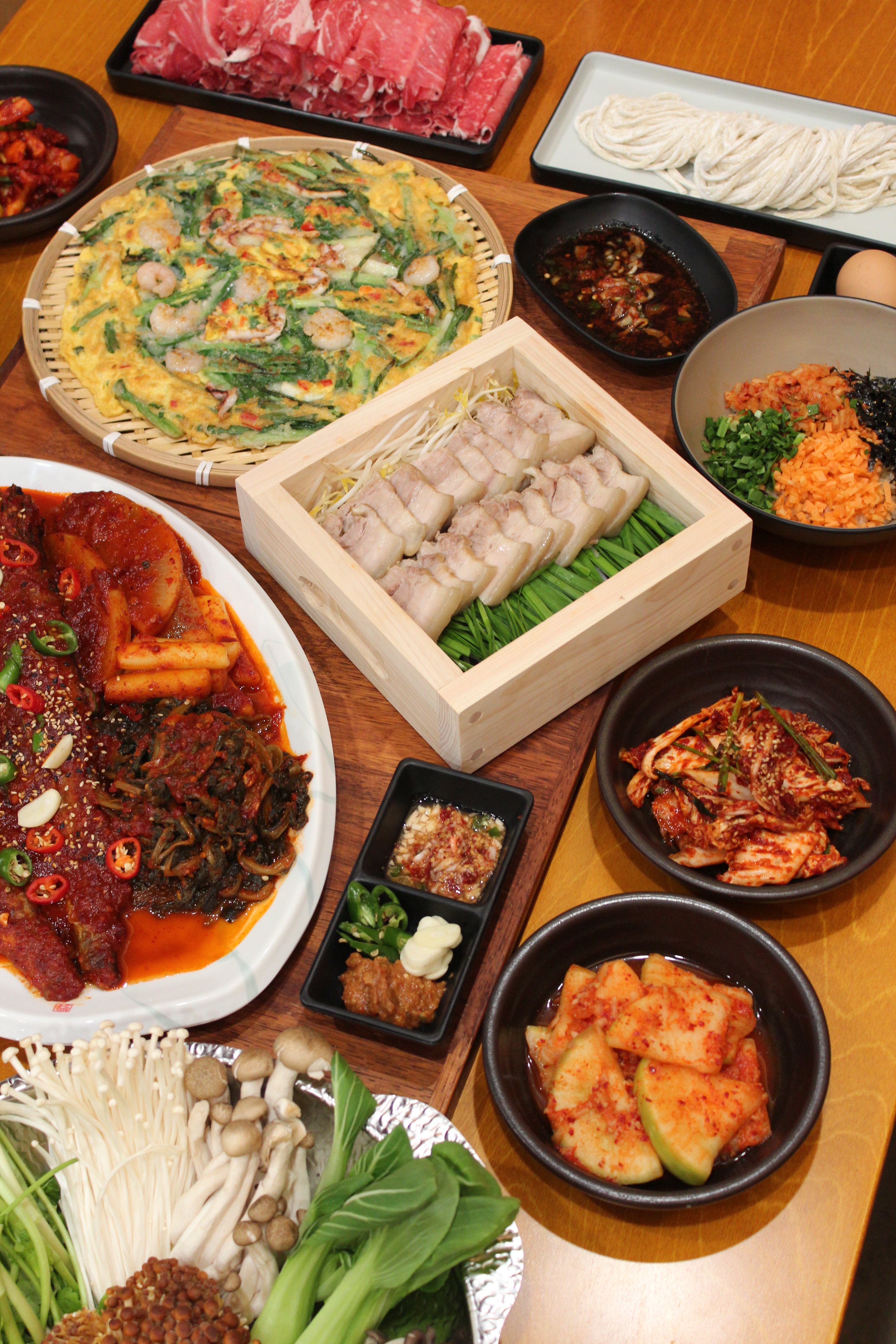 수성옥샤브칼국수와코다리찜 수성못본점