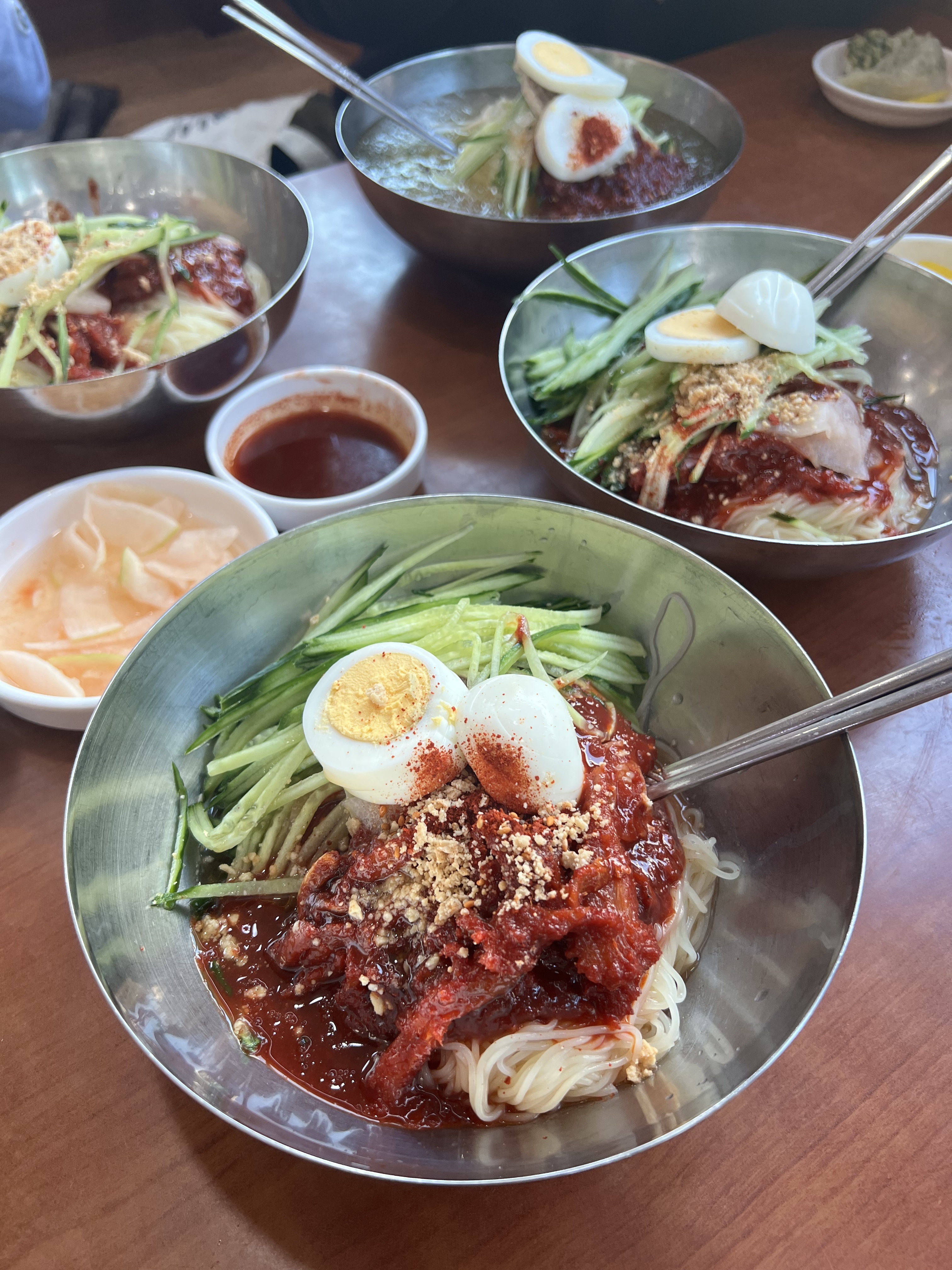 사철밀면