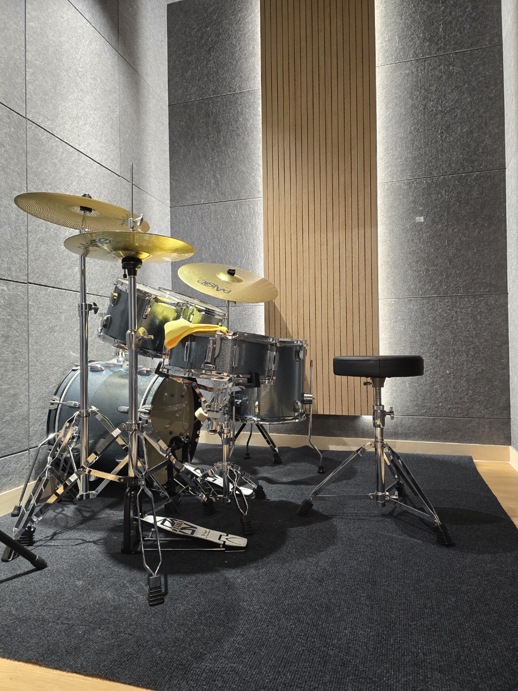 5번째 스튜디오 사진