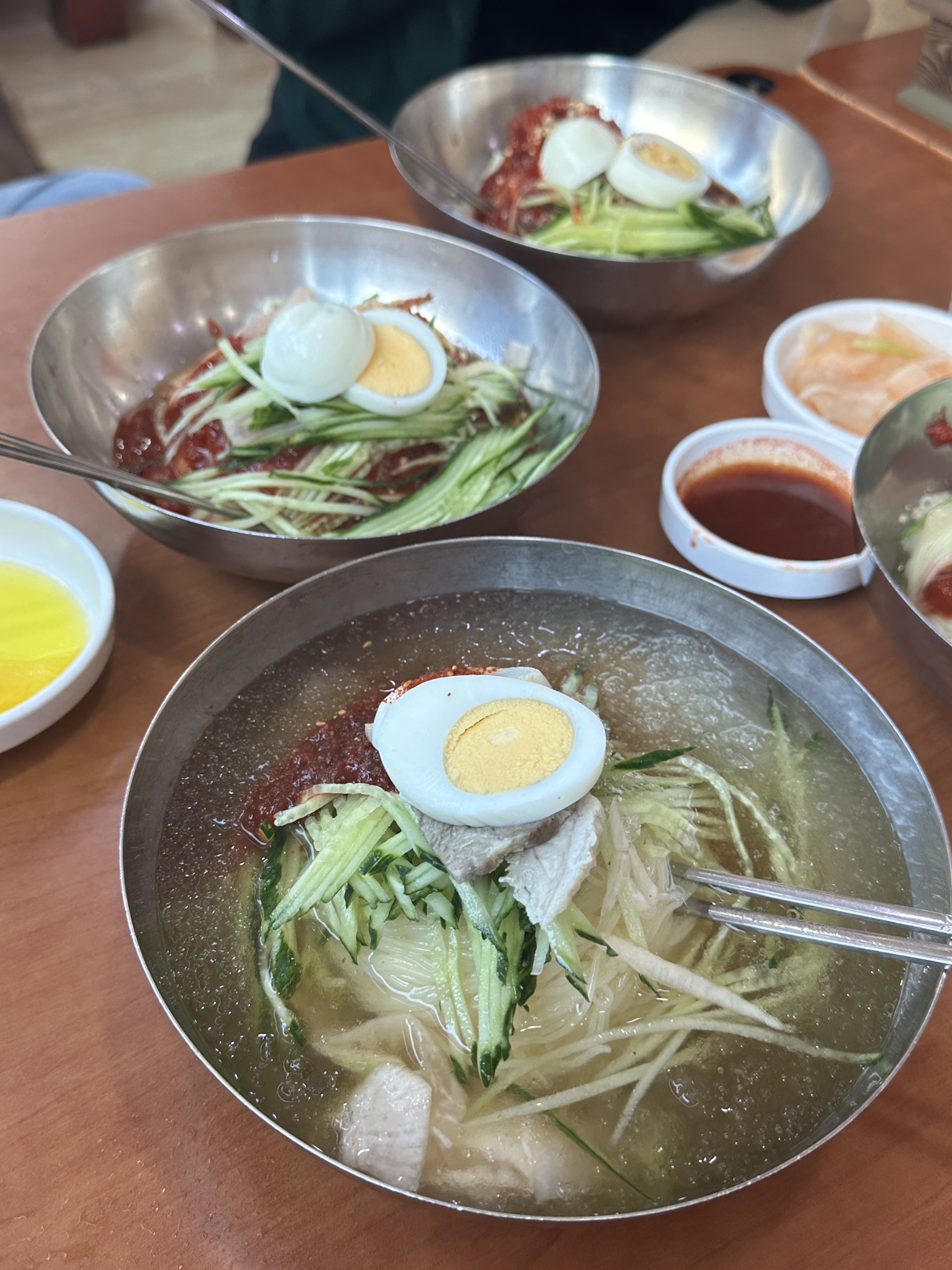 사철밀면