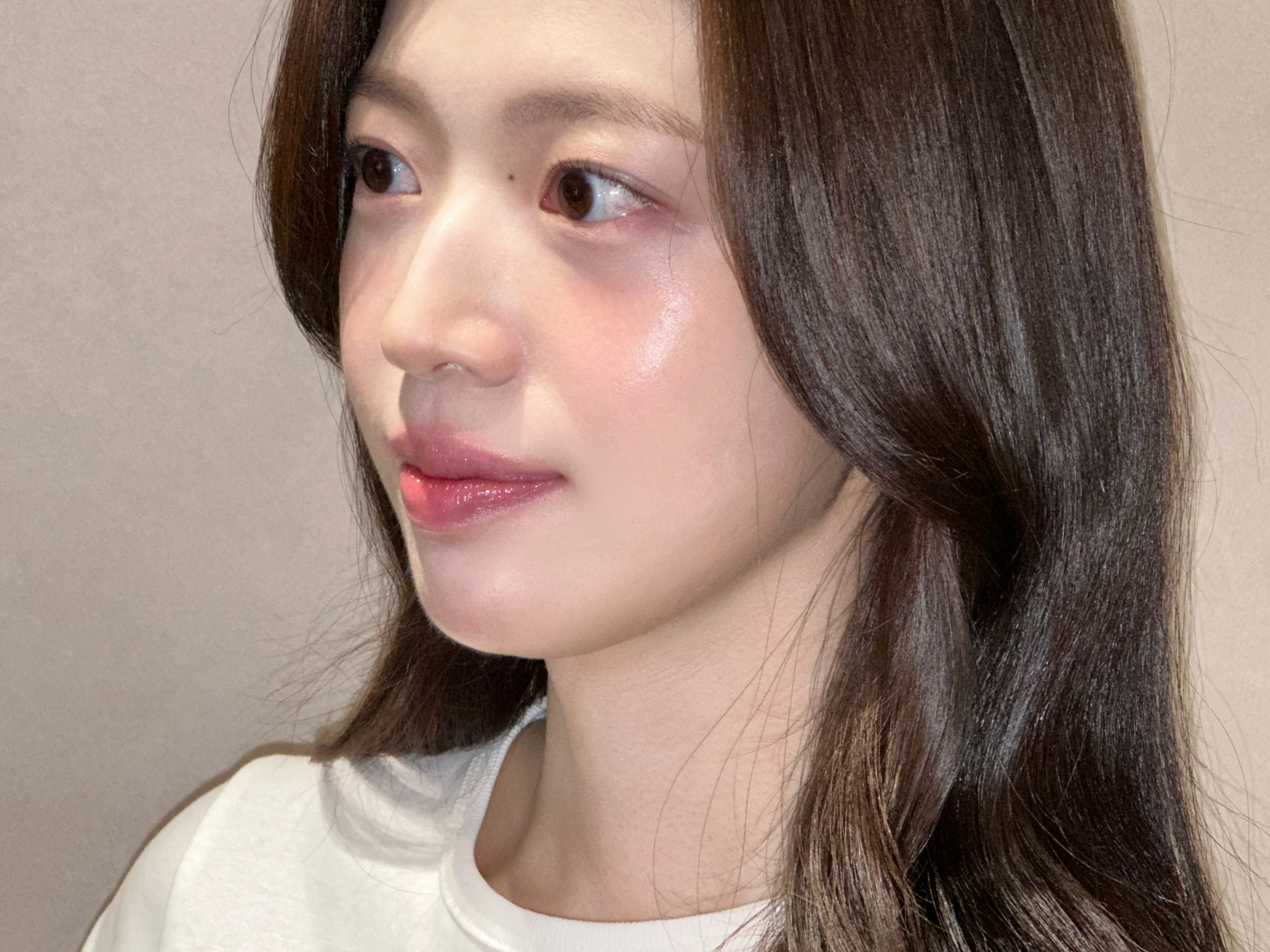 데이데이 내부 또는 관련 모습