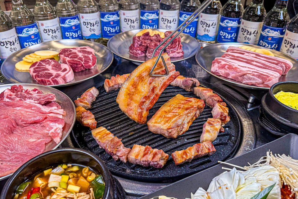 제주똥돼지마을