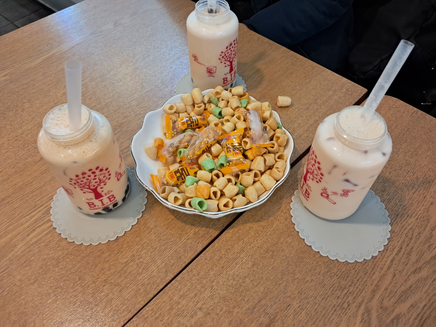 카페 비아이비 B.I.B