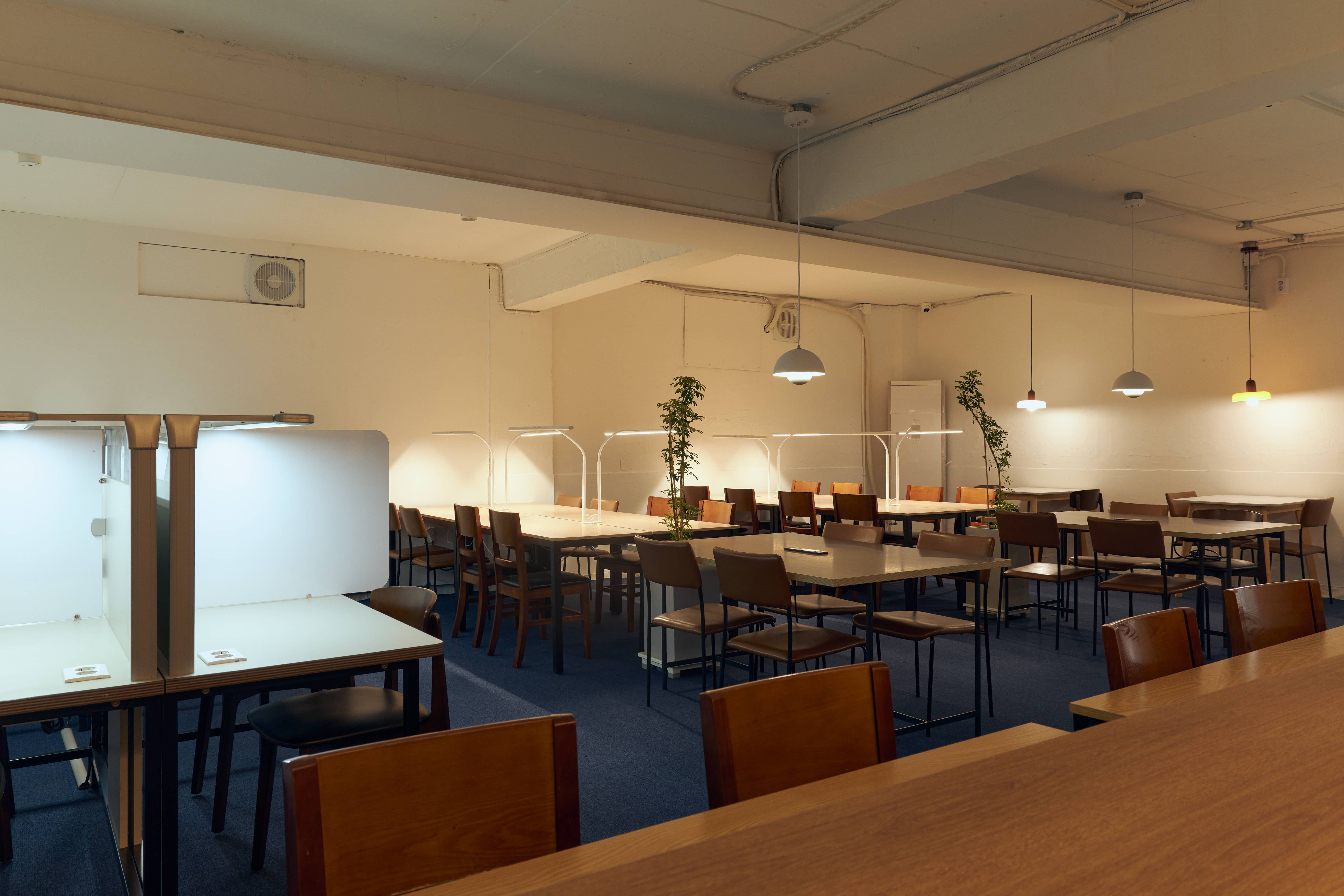 카공족 어린이대공원역점 내부 또는 관련 모습