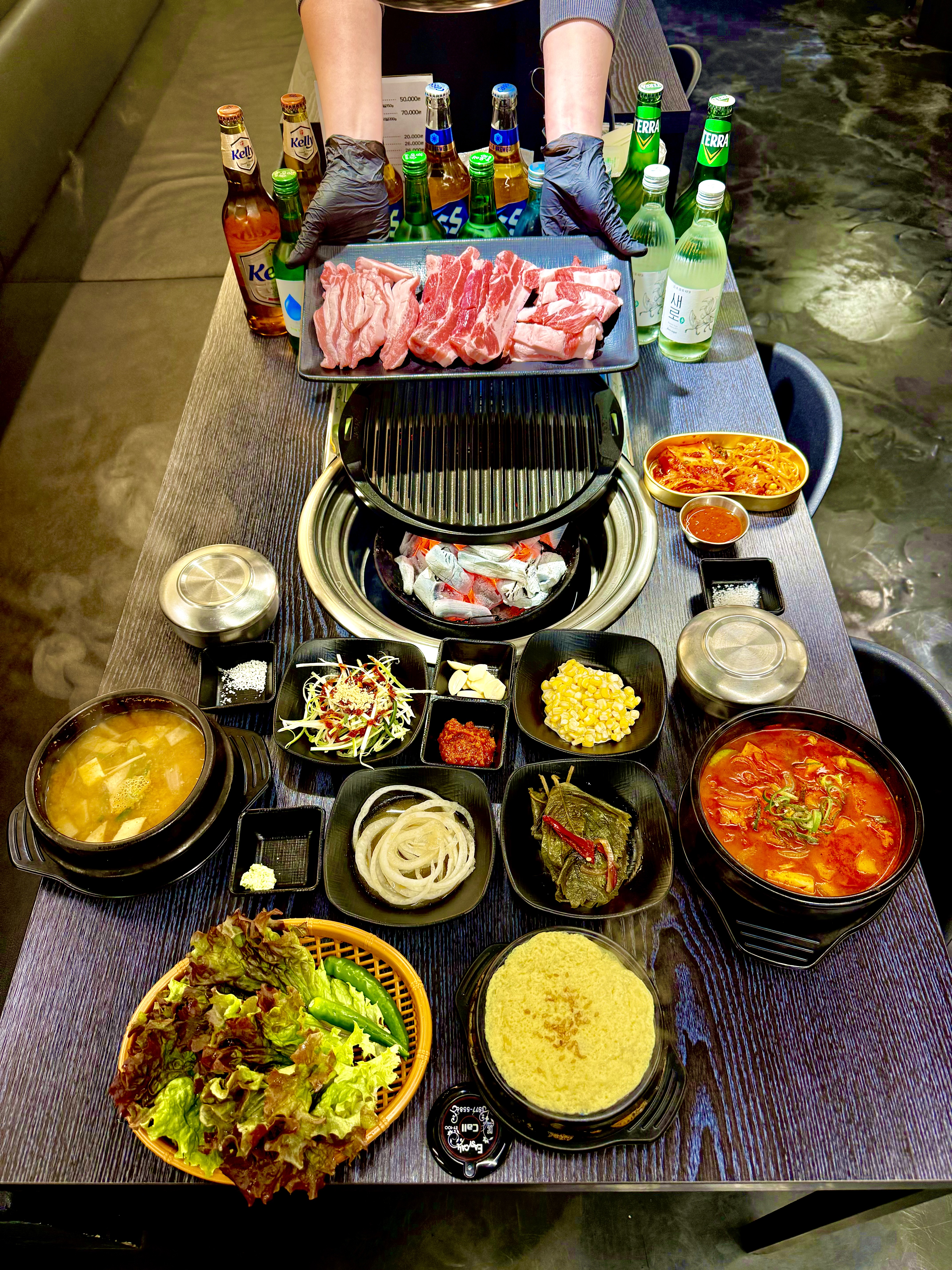 참숯지리산흑돼지 본점