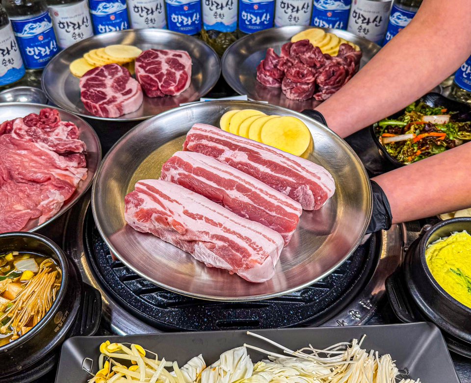 제주똥돼지마을