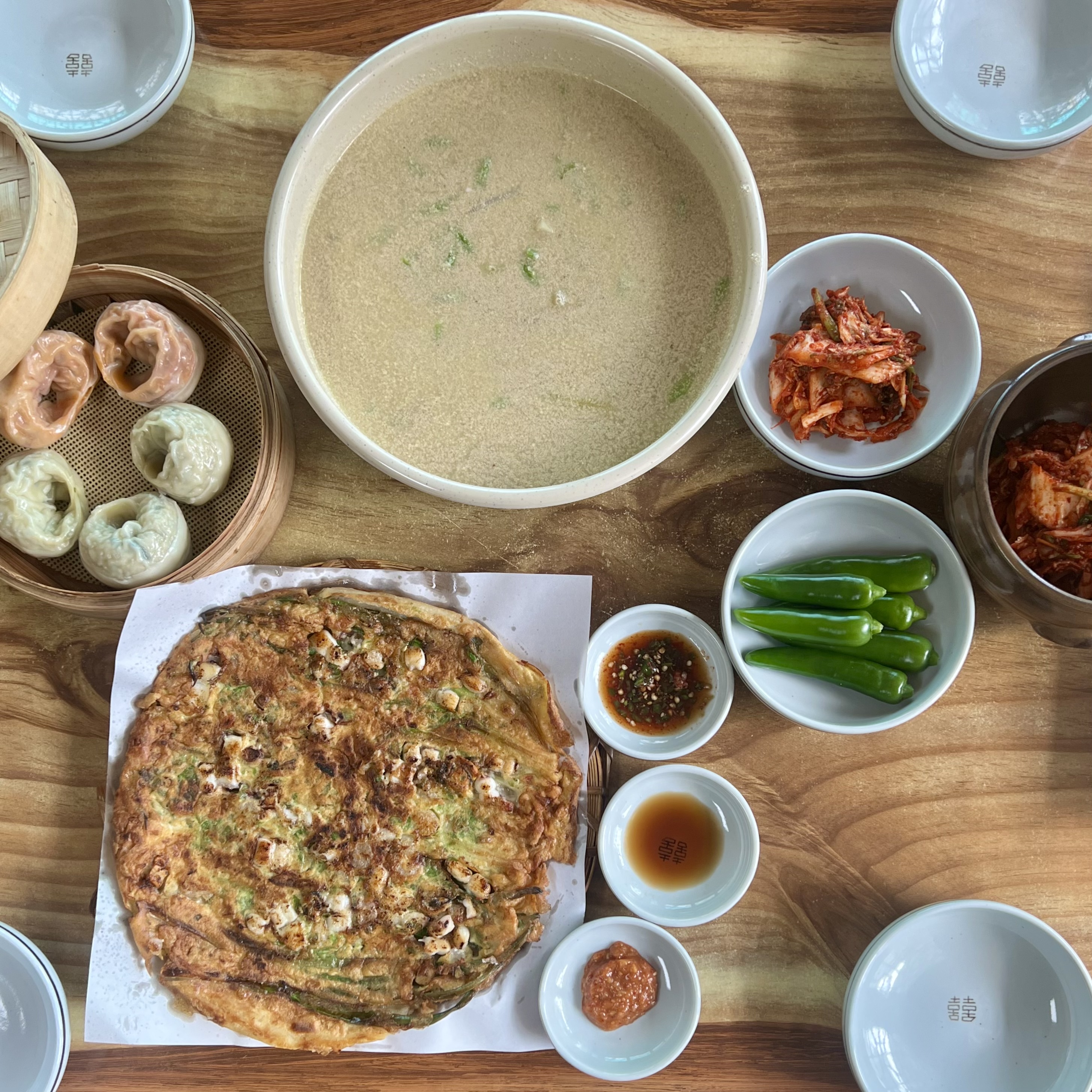 기와집해물칼국수