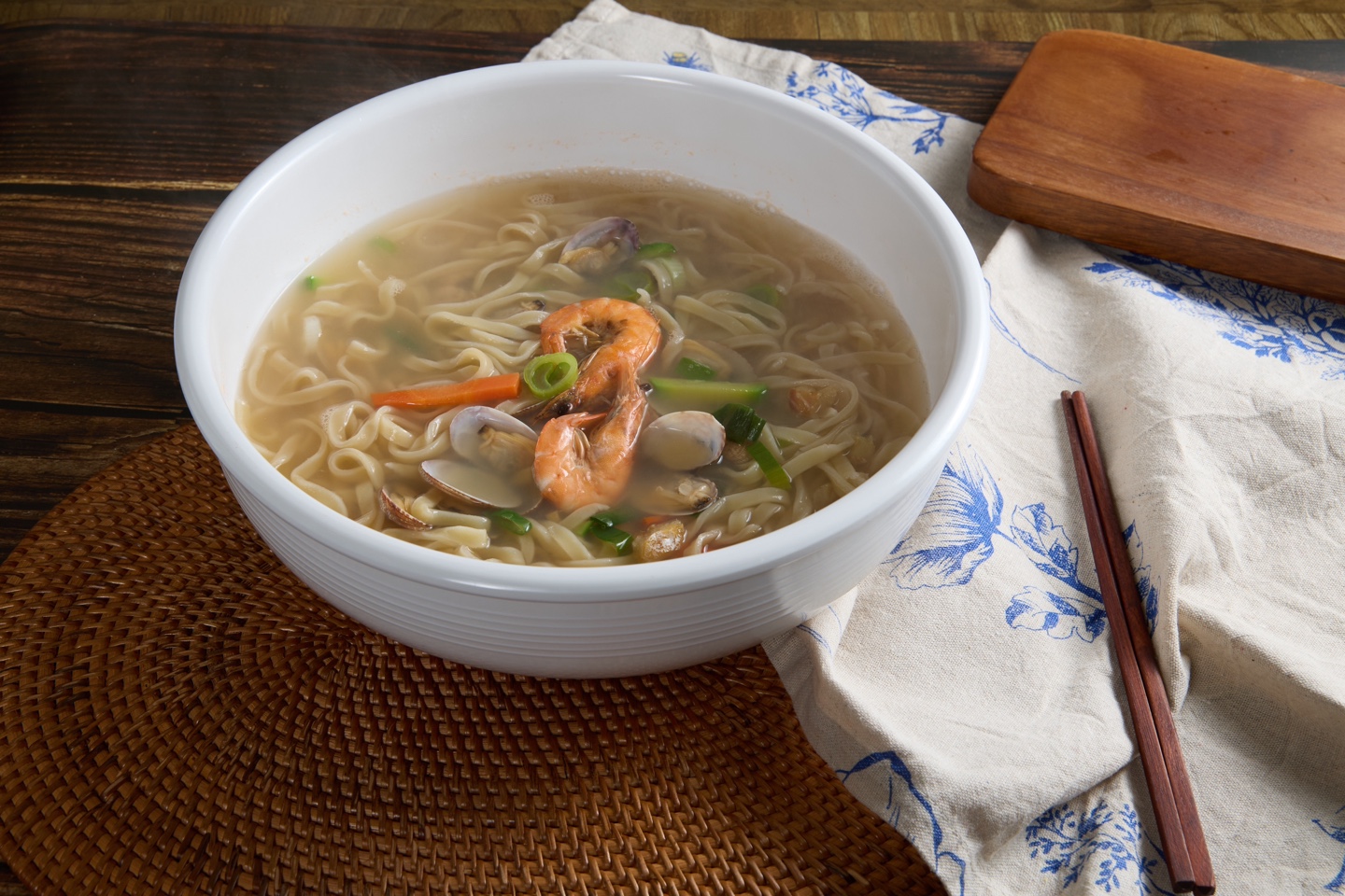 엄마마늘보쌈&칼국수
