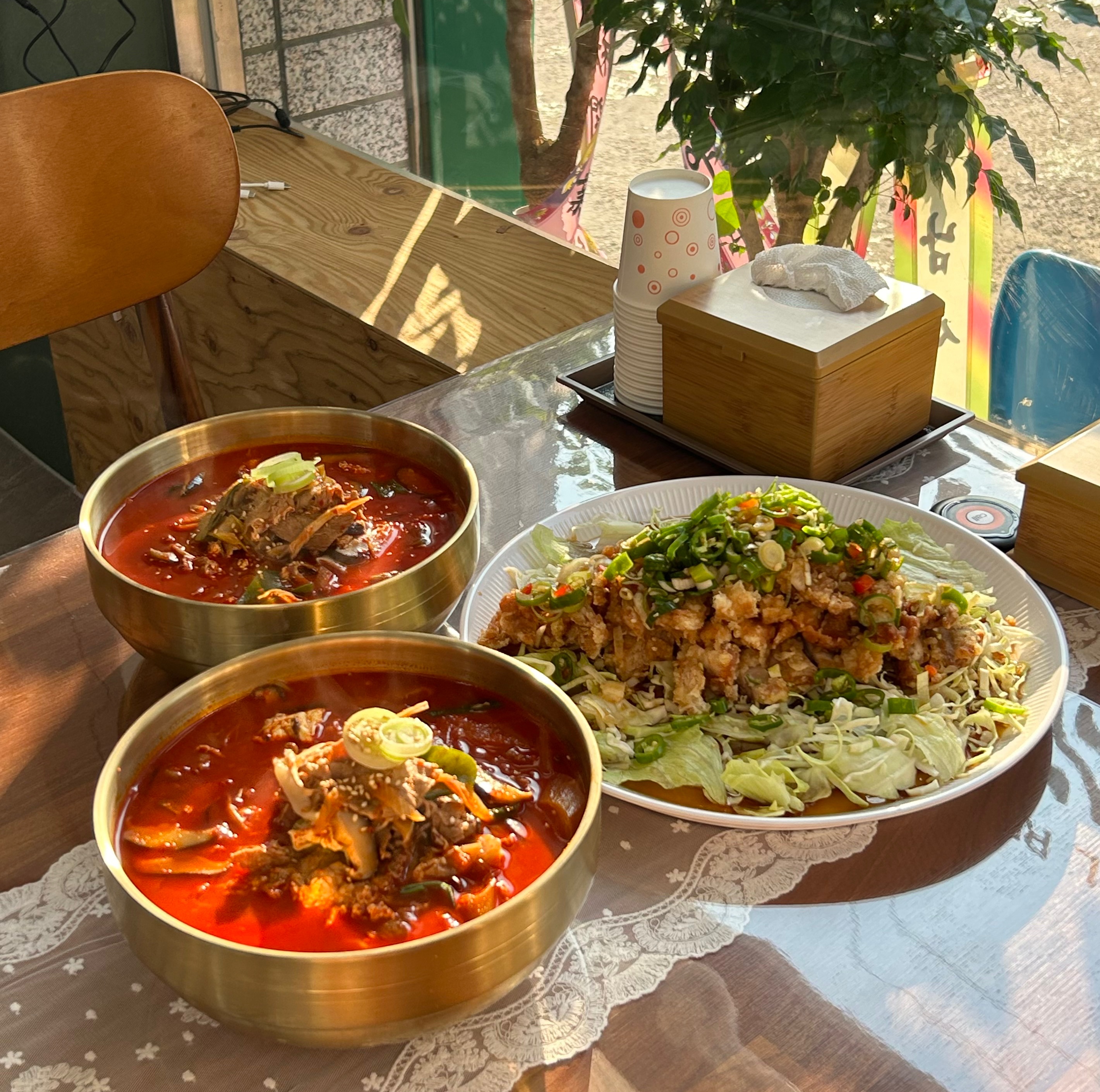 읍내육칼