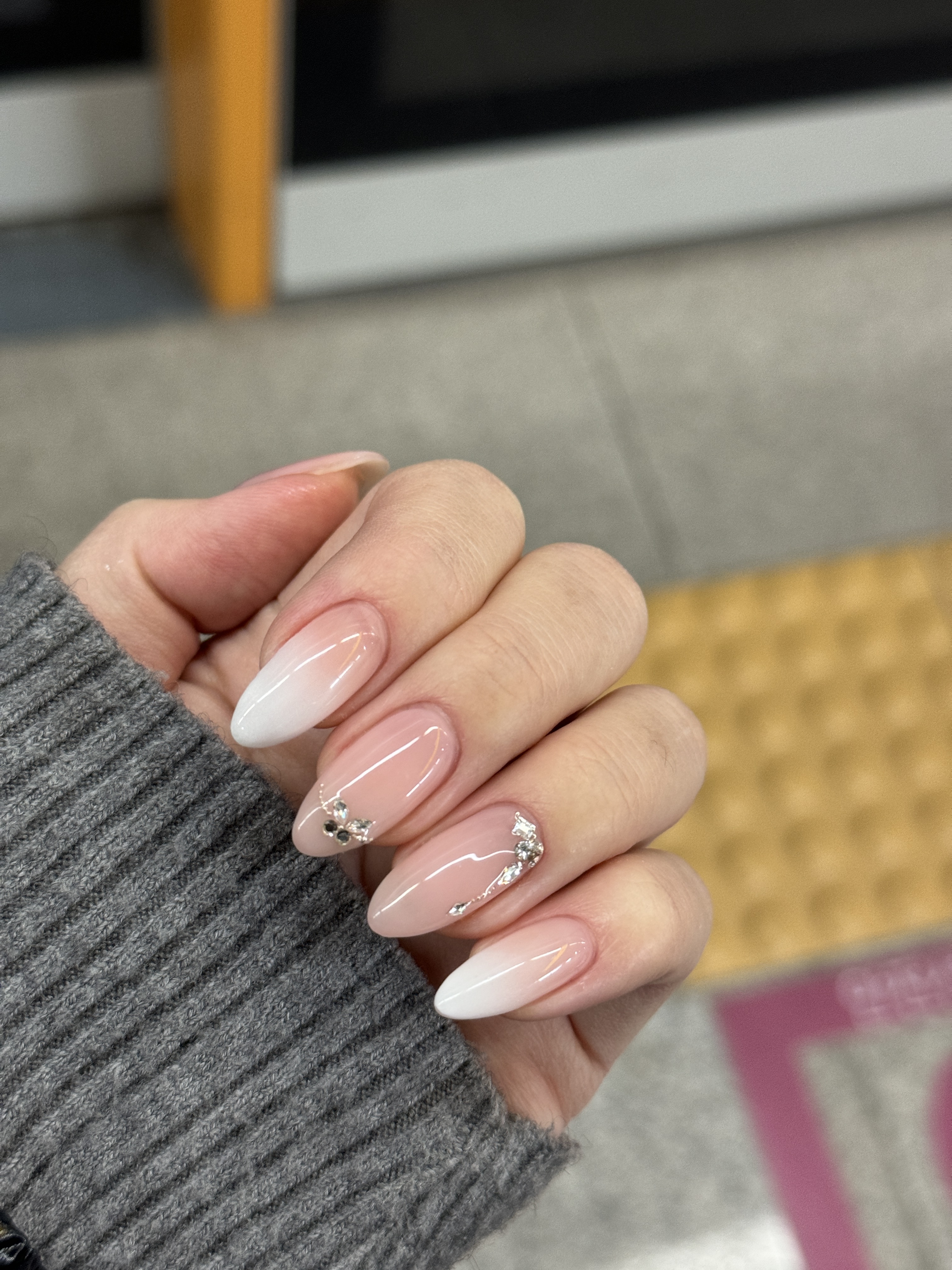 메이드리네일