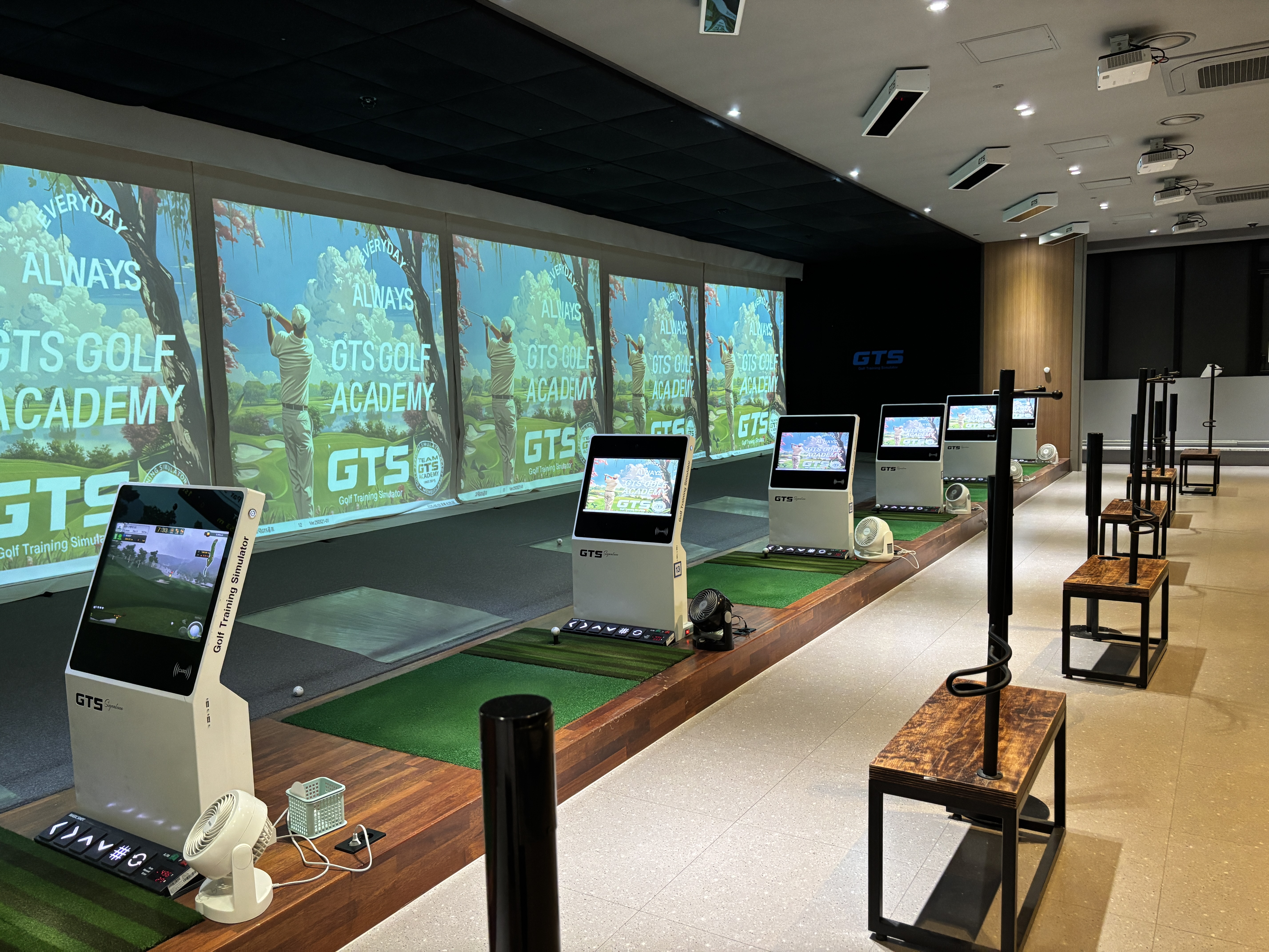 GTS골프아카데미 고덕캠퍼스 대표 이미지