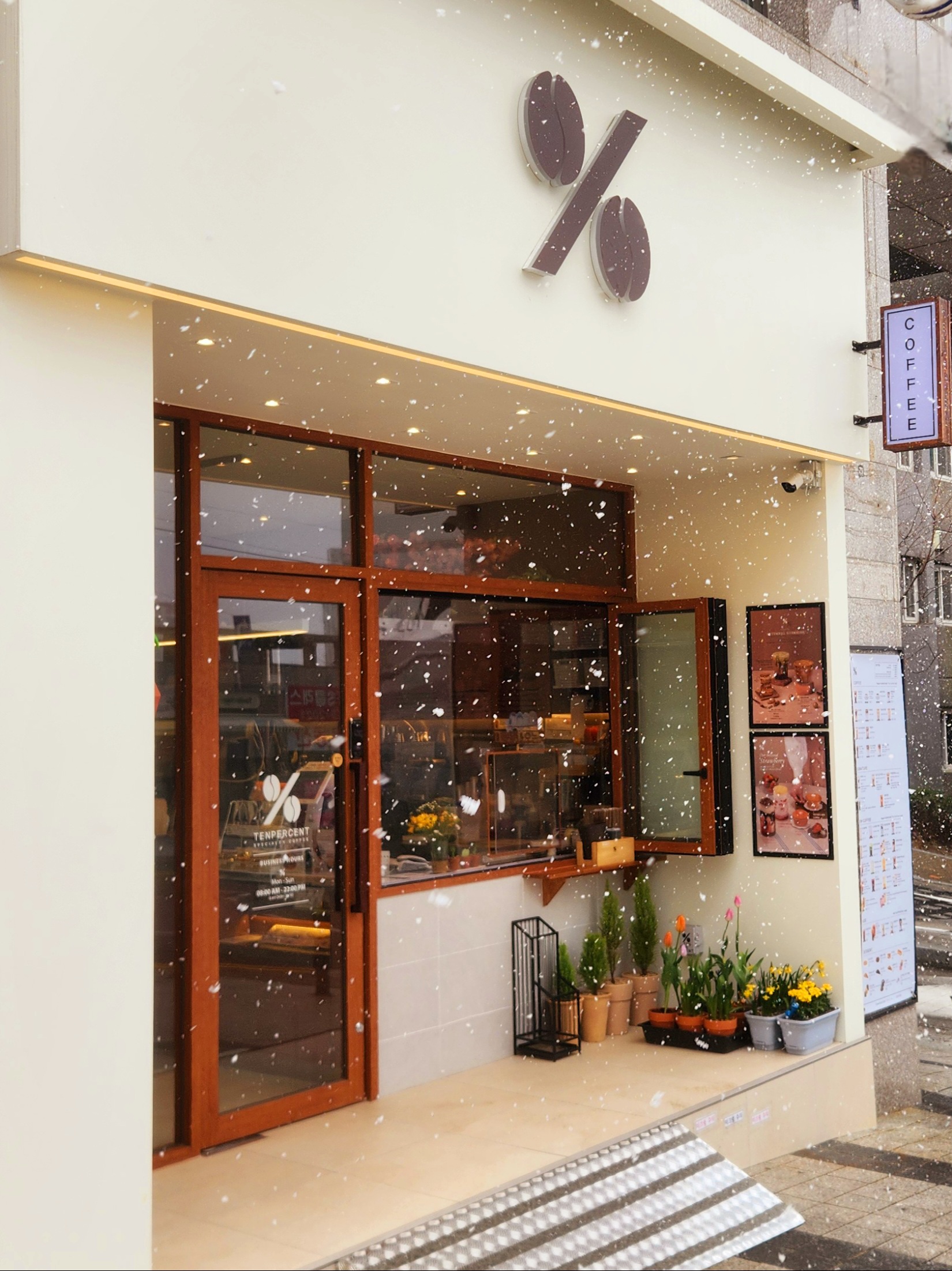 텐퍼센트커피 진해자은프라임점