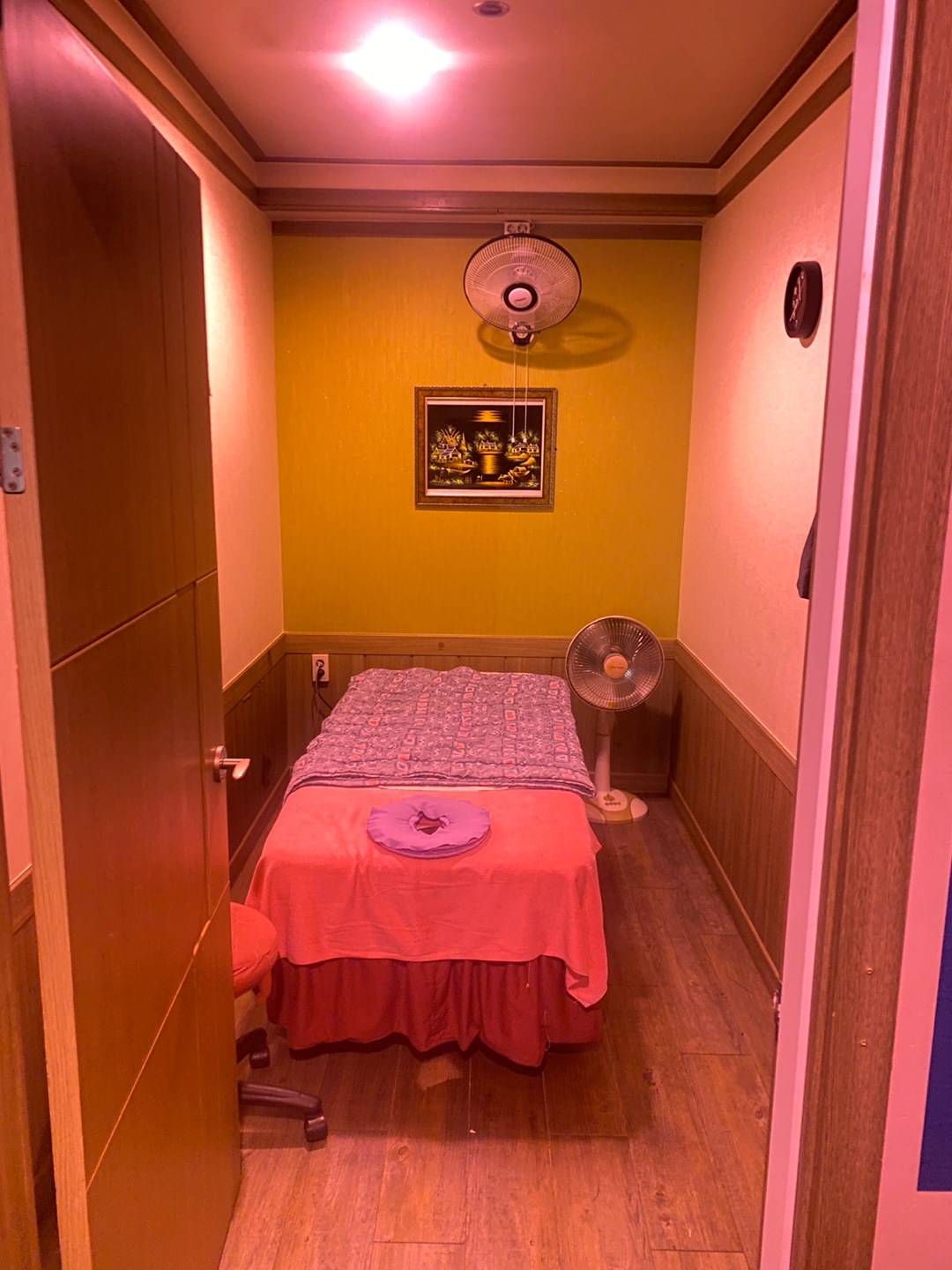 명가아로마마사지 photo 4