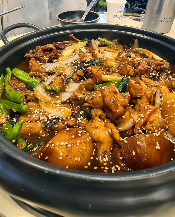 국민부대찌개&찜닭 법원점