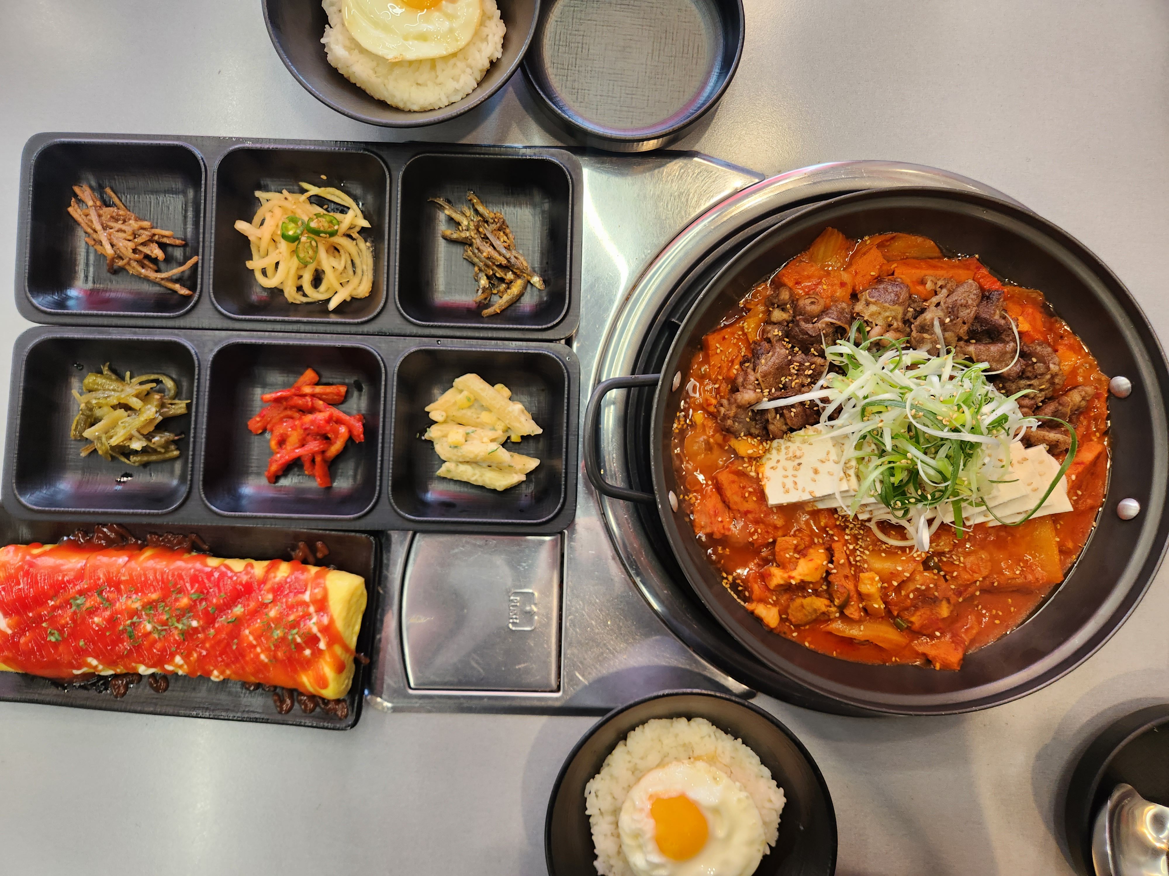 고기반햄반김치찌개&김치찜 상봉본점