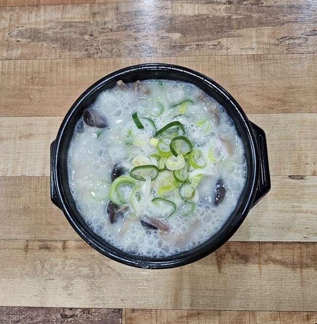 홍돼지국밥 본점