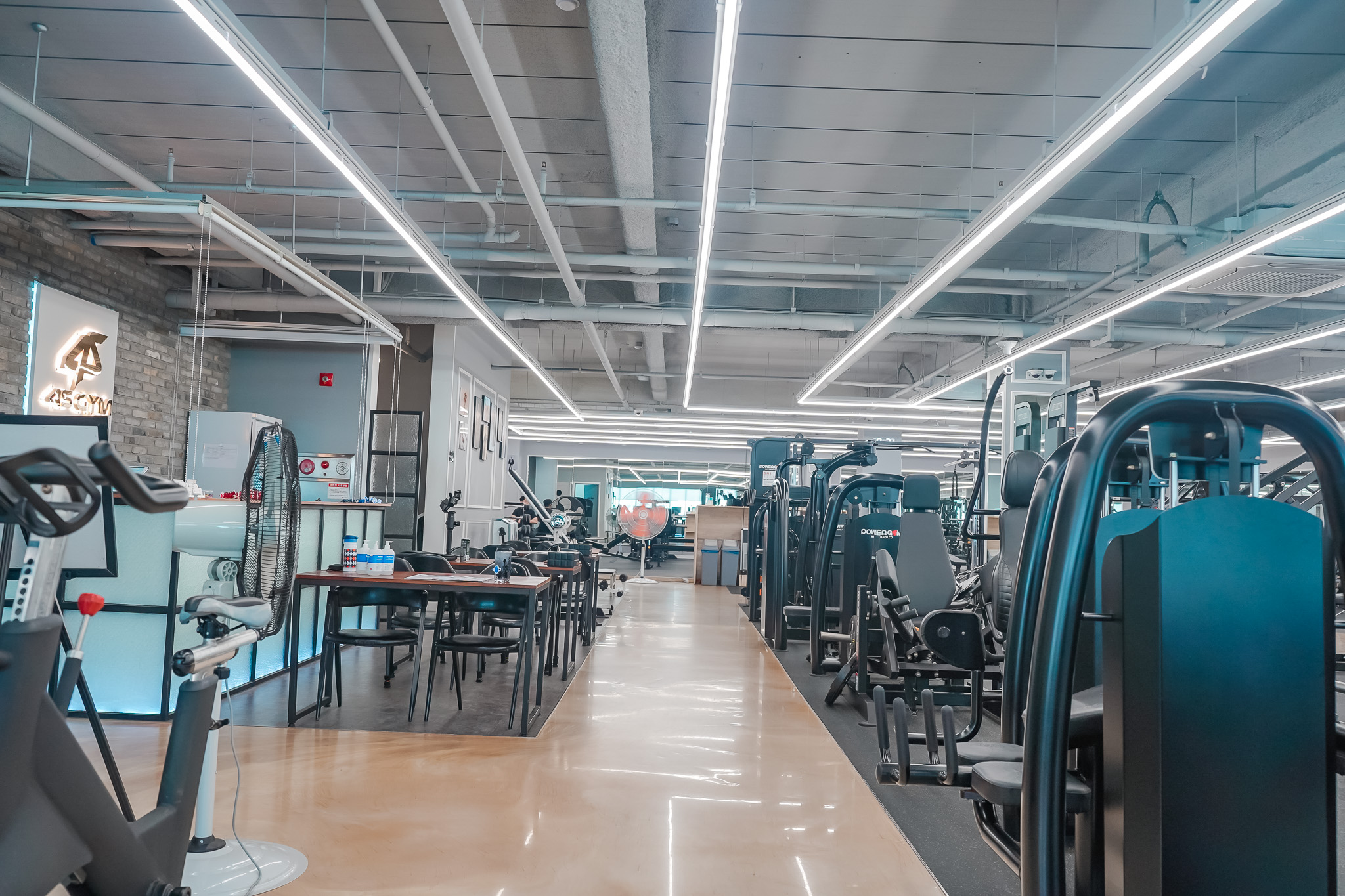 포에스짐 상무지구점 대표 이미지