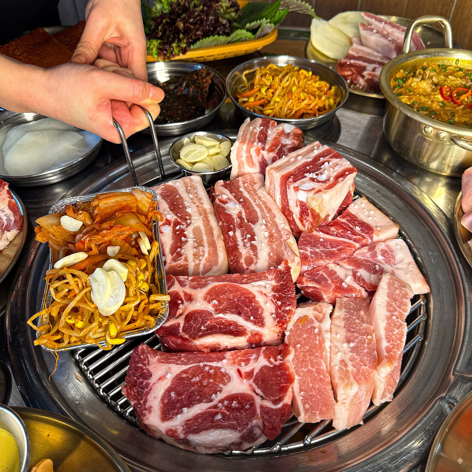 뒷골목연탄구이 설명사진