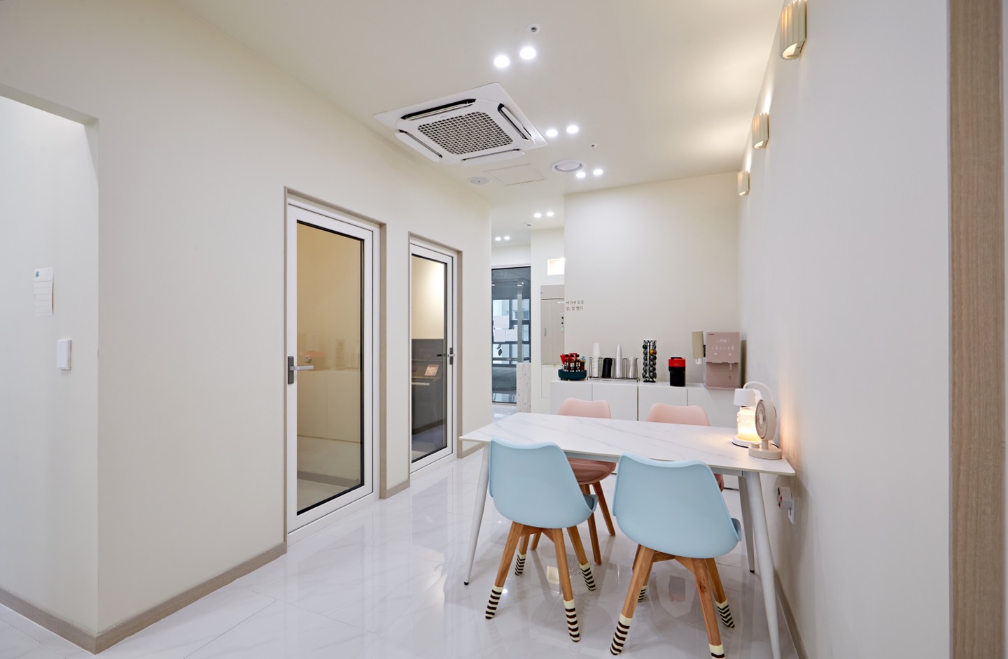 3번째 스튜디오 사진