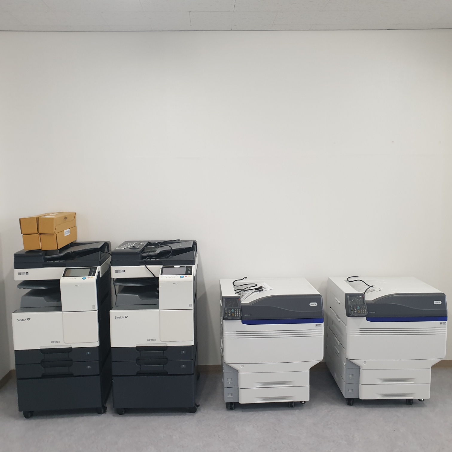 에스더블유사무기 대표 이미지