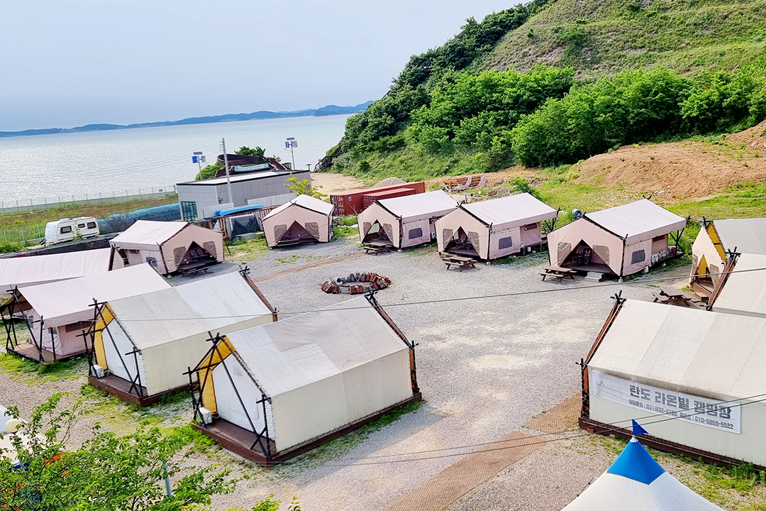 탄도항 노을 캠핑장