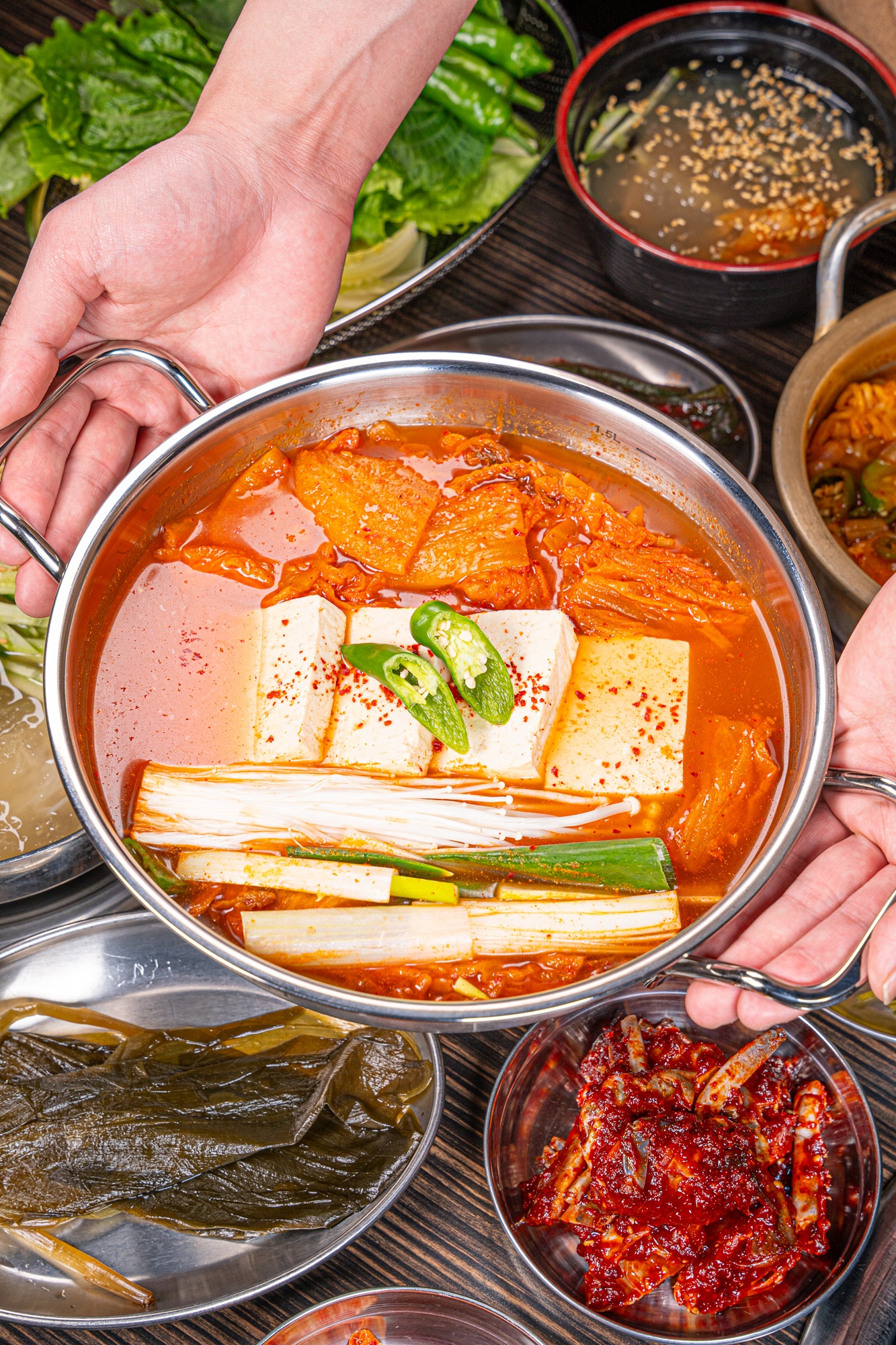 철이네 꽃삼겹 율량본점 주차가능