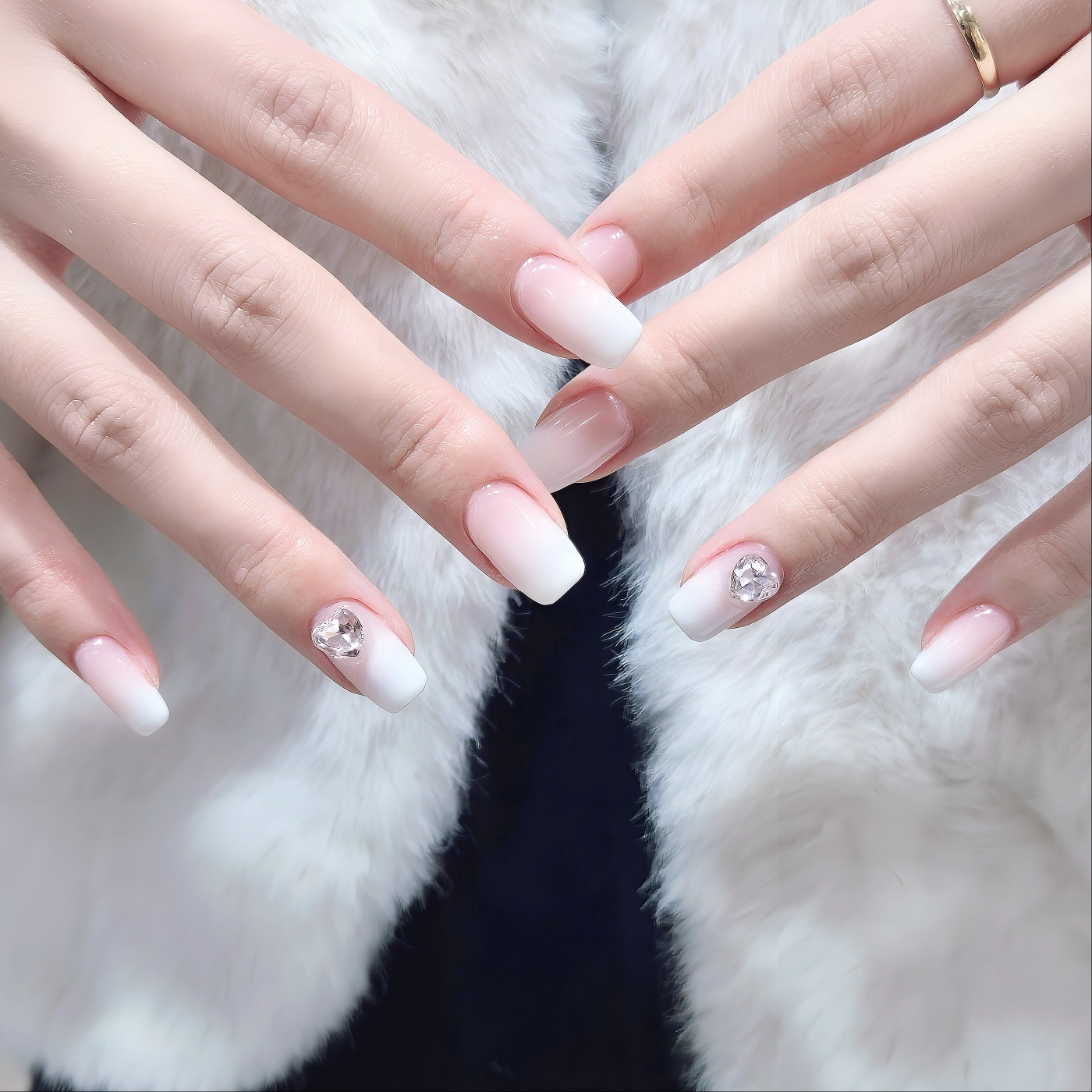 디오네일 대표 이미지